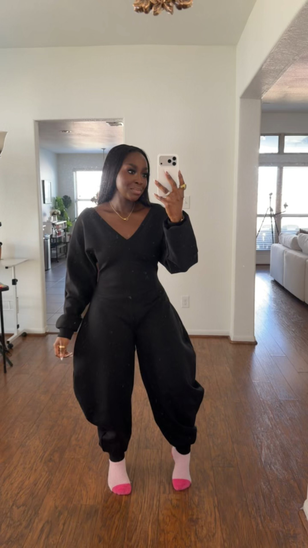 Still in love with how comfortable and easy this AKIRA jumpsuit is to throw on. Wearing a size medium. #OOTD #OutfitIdea #AKIRA

#LTKootd