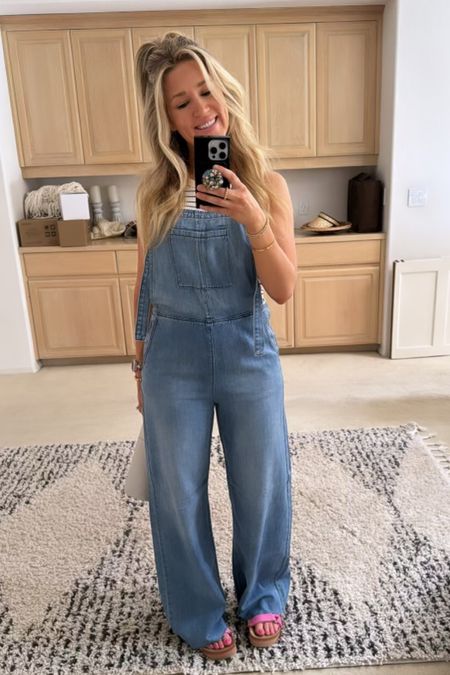 This look is a whole vibe ✌🏼 get on the waitlist for these amazing overalls cause you’ll be wearing these all summer. Or grab the other similar ones that I linked.  Code HOUSEOFBONZI saves 20% off Vici and 10% off Sparkl. Also, peep my cute sandals 💓

#LTKFindsUnder50 #LTKStyleTip #LTKSaleAlert