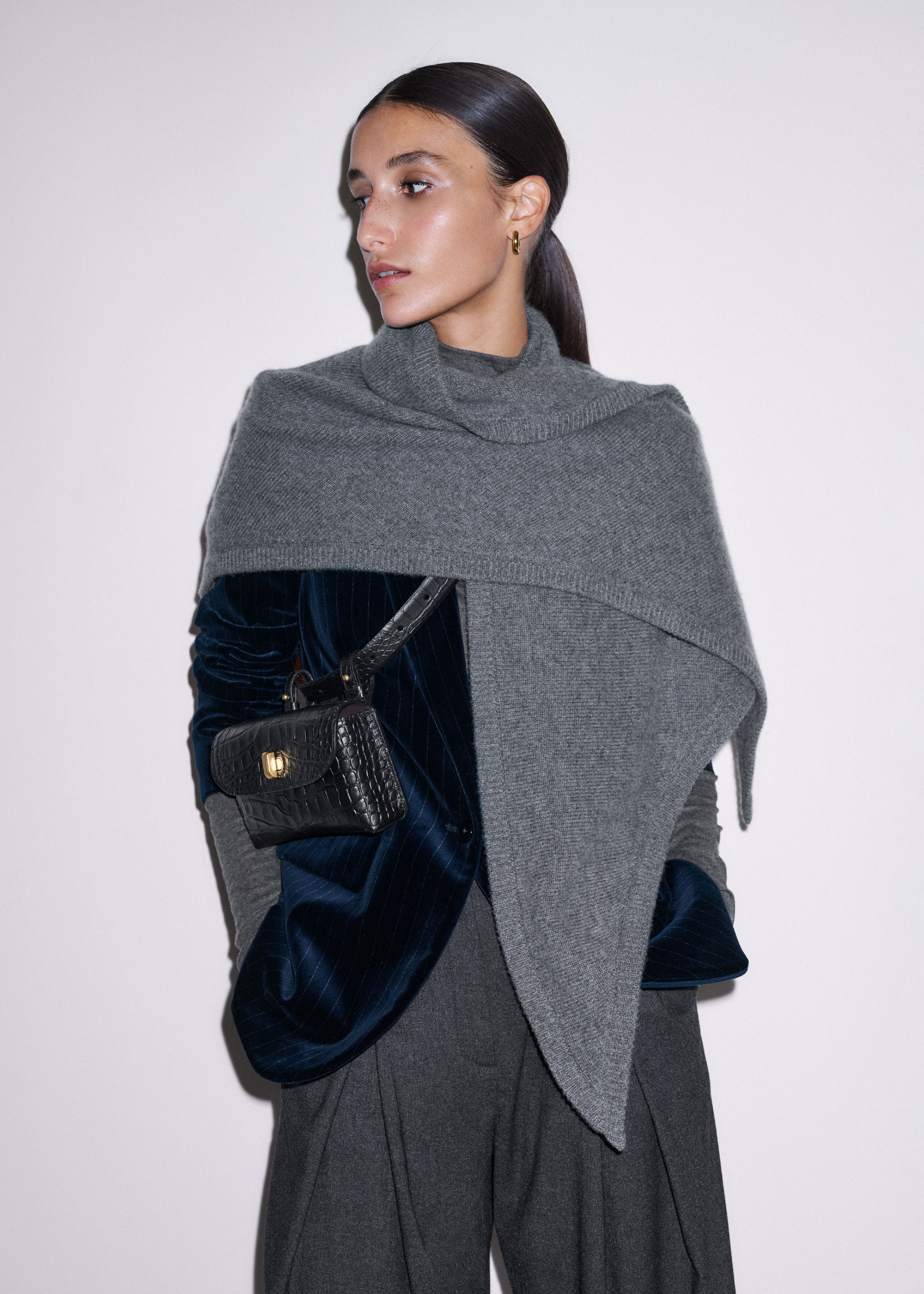 Triangle Scarf Cashmere | ME+EM Global (Excluding US)