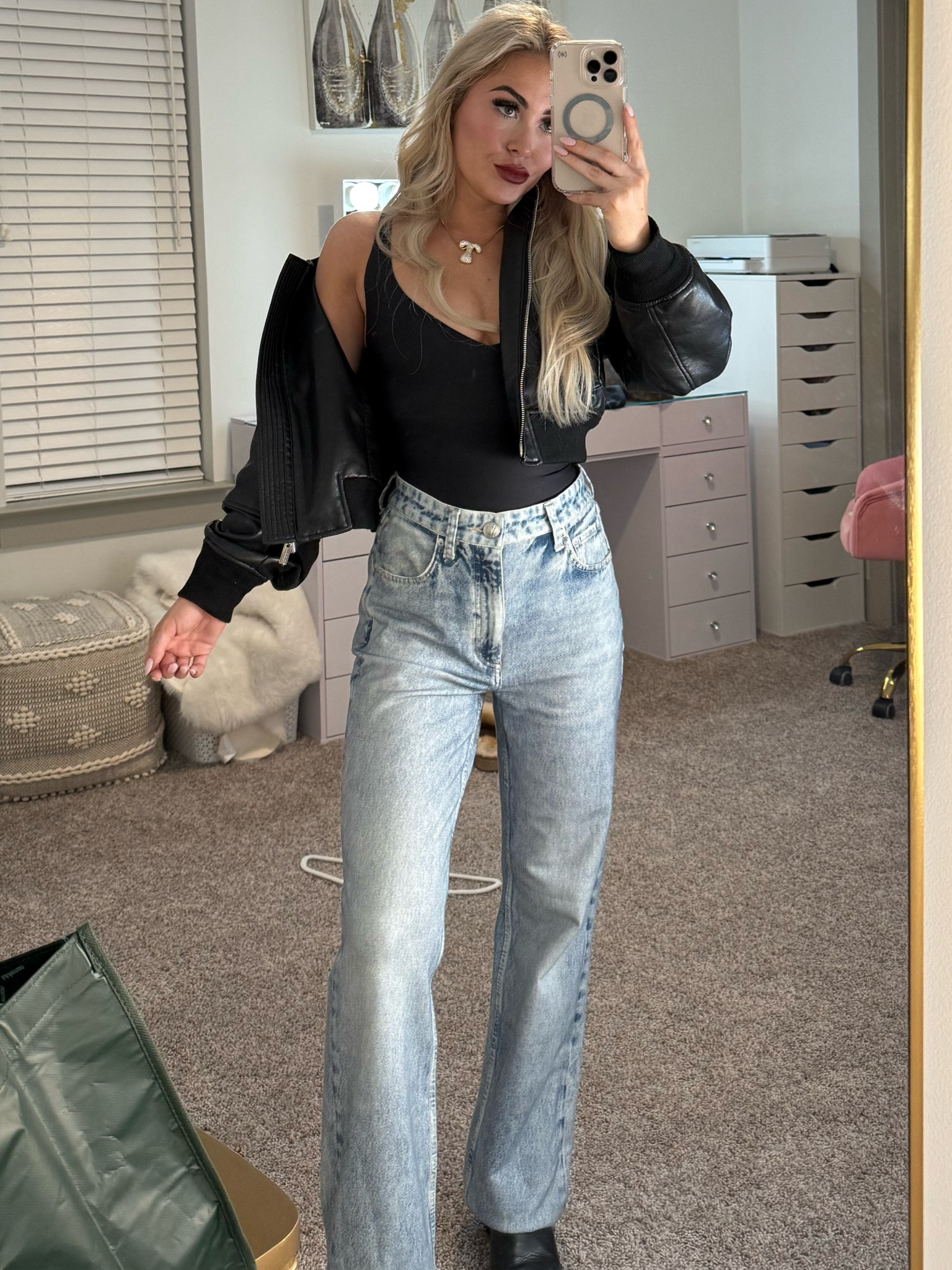 would you believe me if I said these were sweatpants?!! 😍 wearing a 23 in the pants, 2XS in the jacket, and S in the bodysuit!

#LTKWorkwear #LTKU #LTKStyleTip
