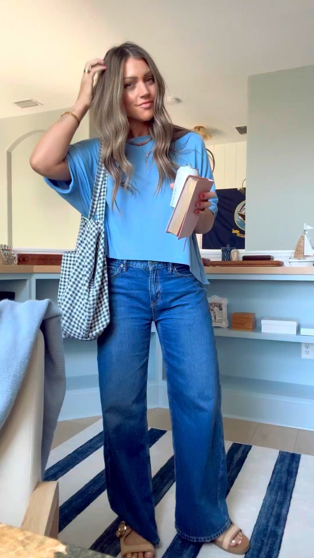 Kept it super comfy and casual for church today 🩵 this Amazon top will forever be a top fave of mine!! Size small. Jeans: size 00/24. I usually size down one in AE to a 0/25 but I went down two sizes in these! Sooo comfy. 