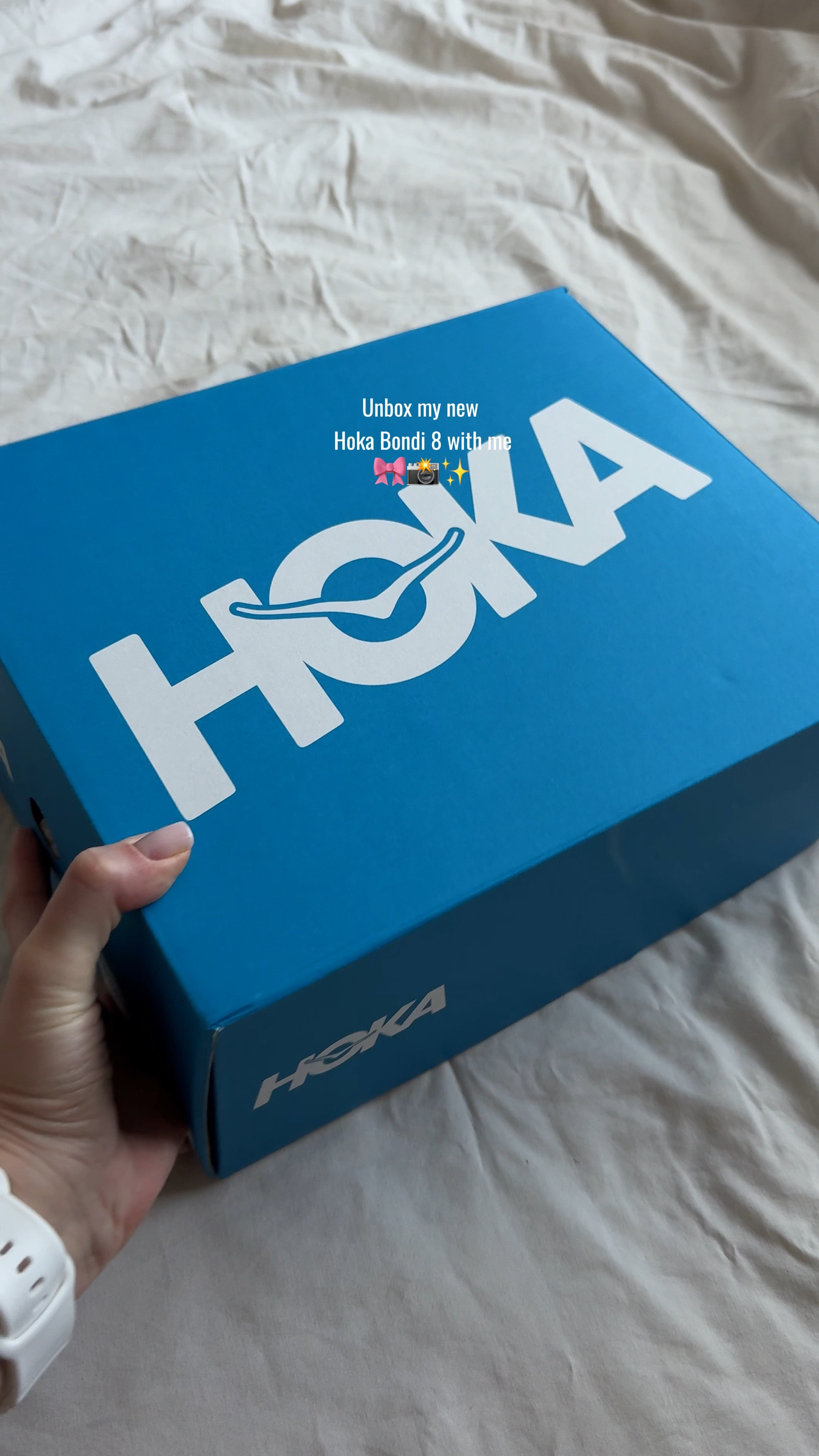 Unbox my new Hoka Bondi 8 with me 😍


#LTKActive #LTKFitness #LTKShoeCrush