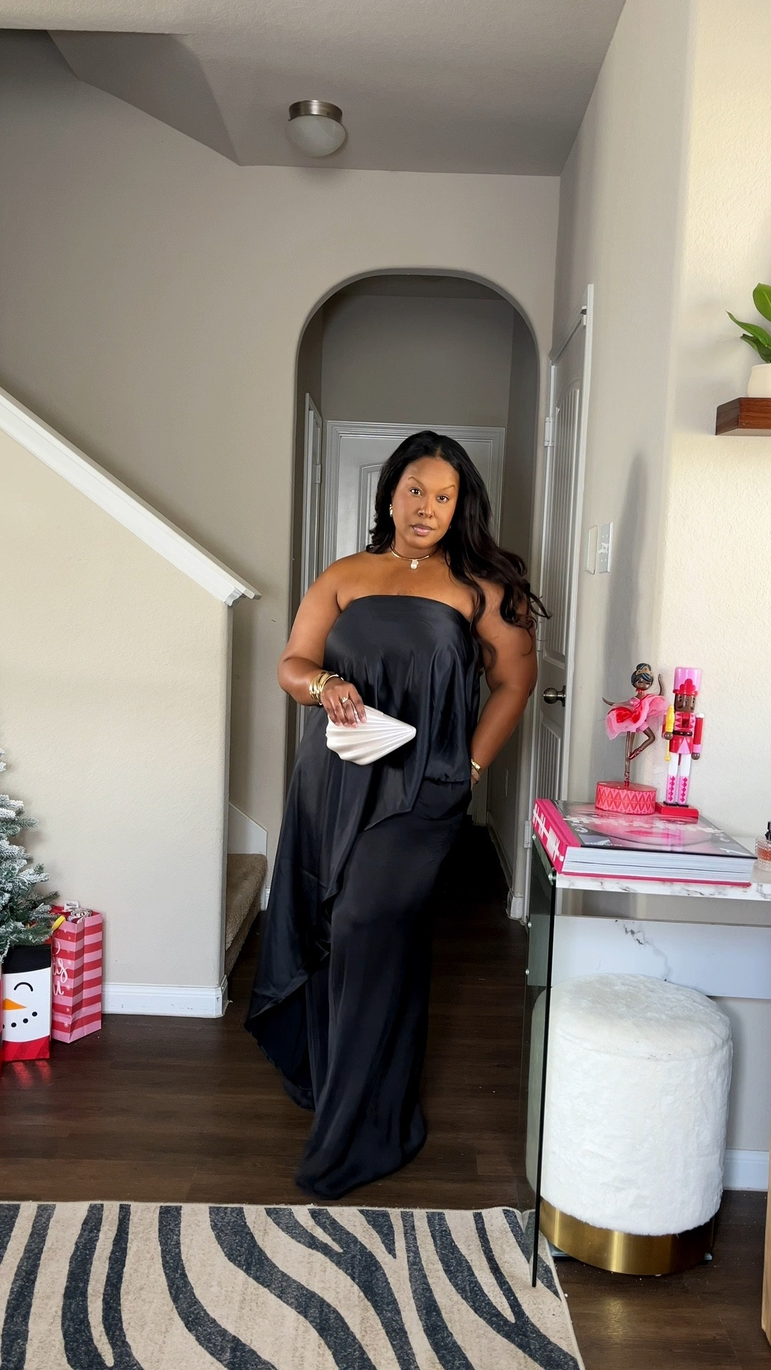 Chic Holiday Outfit Inspo

#LTKHoliday #LTKootd #LTKMidsize