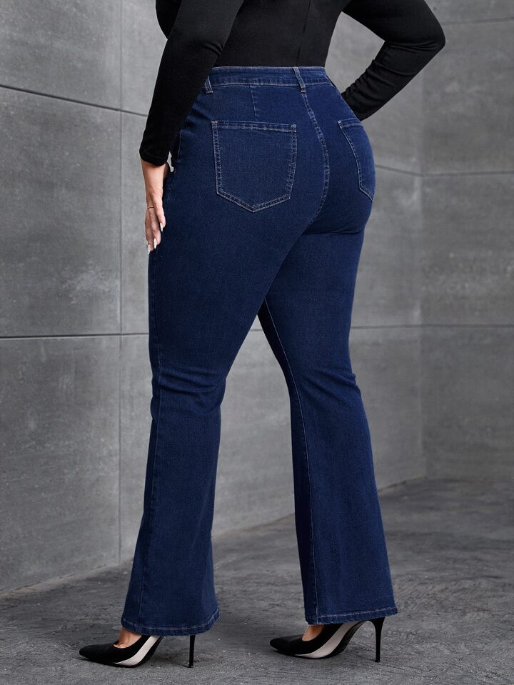 SHEIN Essnce Plus High Waist Slant Pocket Raw Hem Flare Leg Jeans | SHEIN