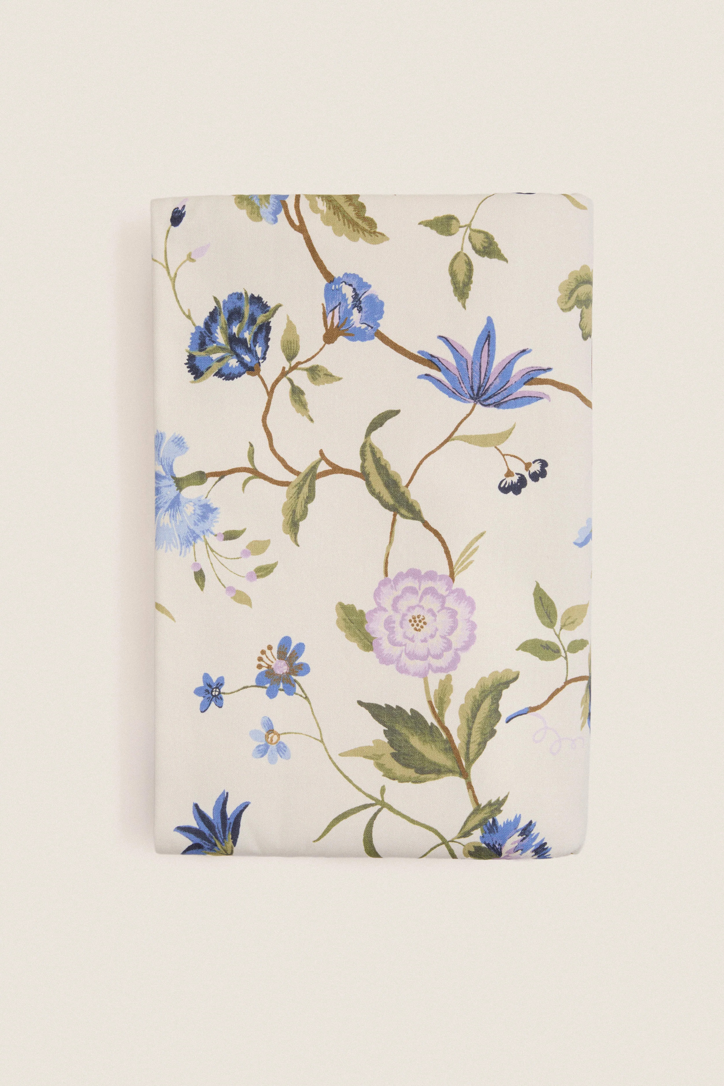 Blue and Lavender Blossom Tablecloth | Tuckernuck (US)