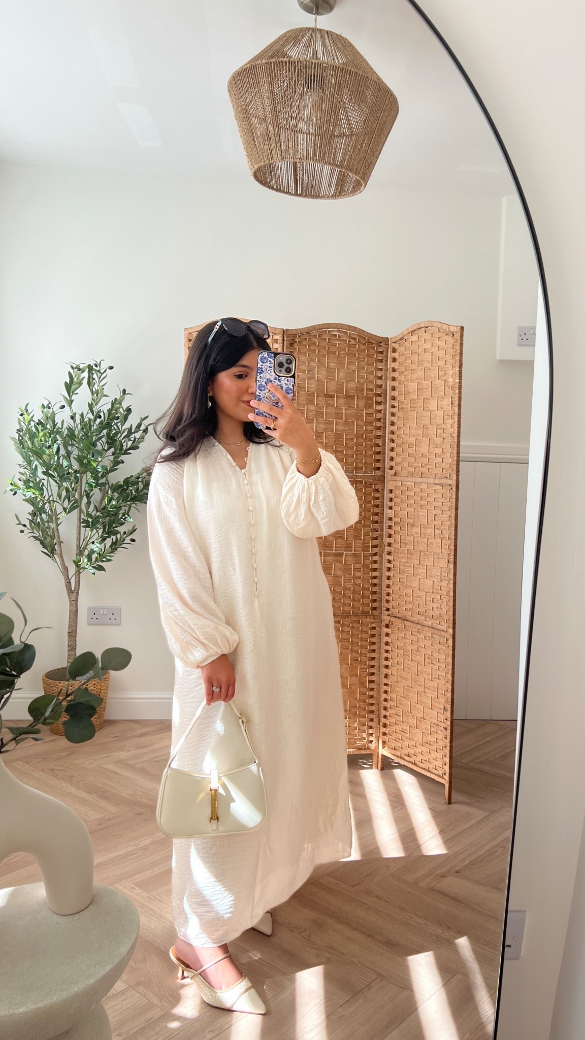 Obsessed with my new cream woven heels with the gold strap—so comfy and chic! ✨
I didn’t keep this modest maxi last year, but I’m so glad I did this time around. It’s the perfect airy piece that works just as well with heels as it does with flats!

I wear XS/S in dress

COMAMBW15-5HTI6TOTNL for 15% off charles and keith 

#LTKsummer #LTKmodest #LTKspring