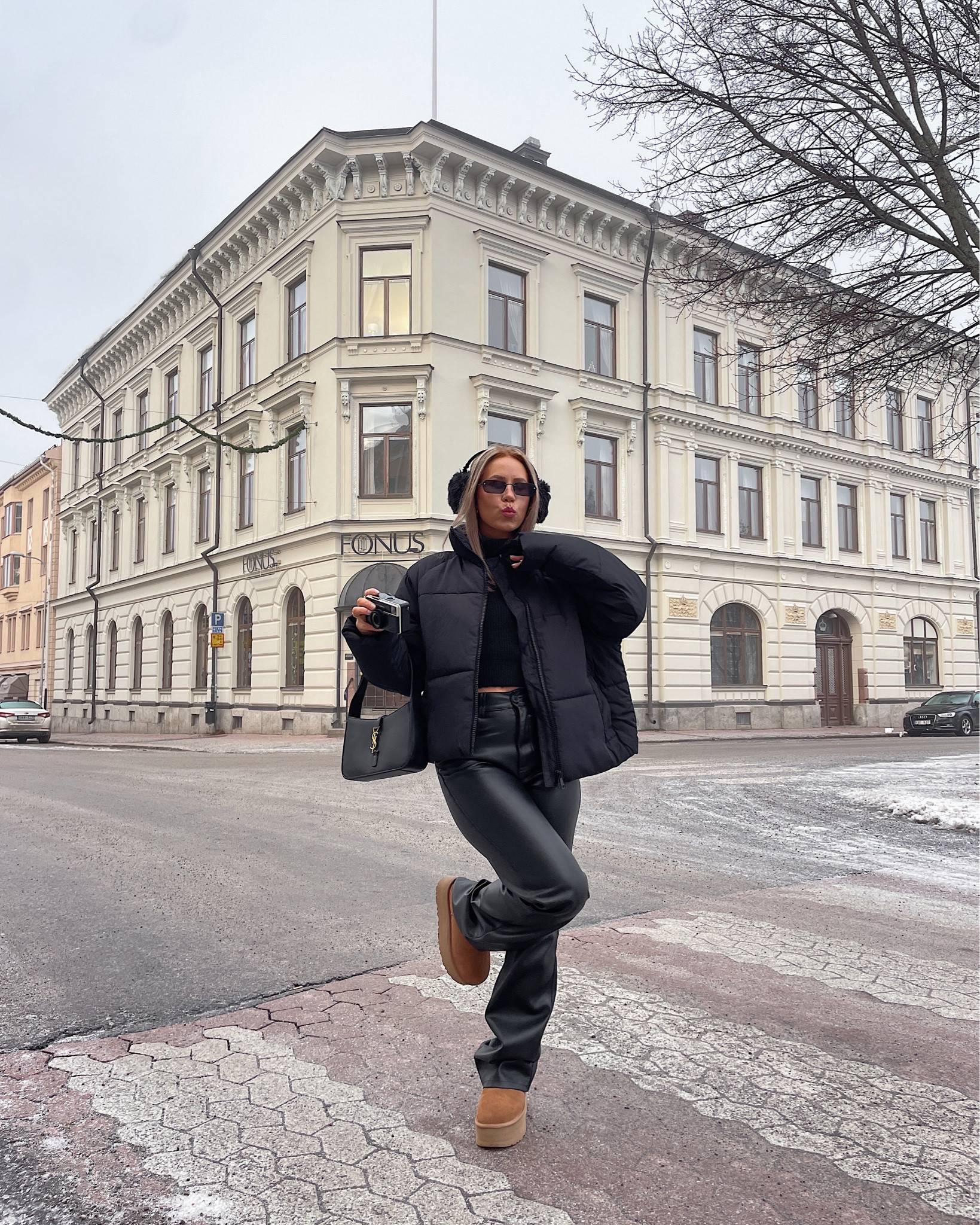 All black outfit, winter outfit, winter style, ugg boots, puffer jacket, leather trousers, ysl bag, street style, platform uggs

#LTKeurope #LTKfit #LTKSeasonal