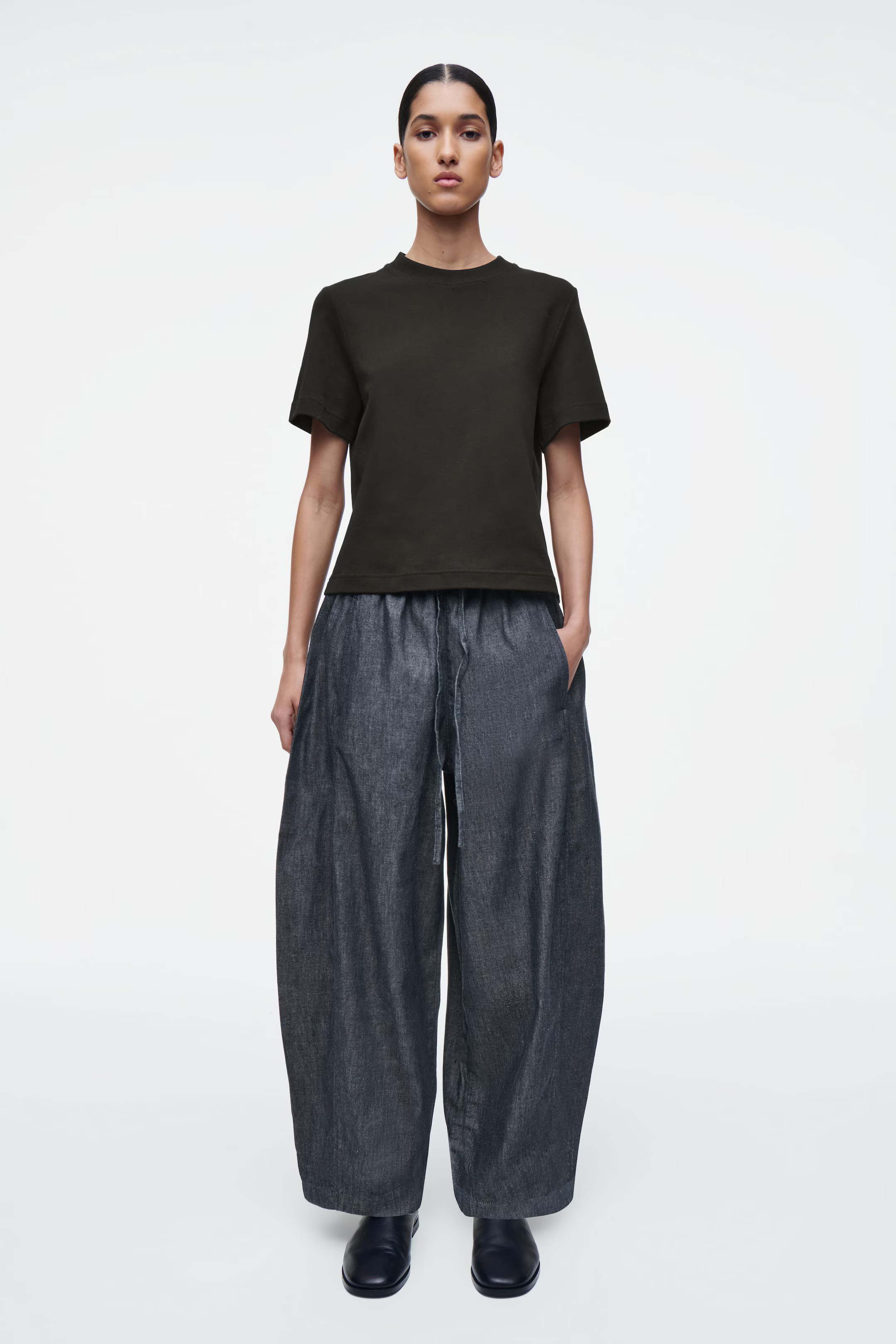 BARREL-LEG DENIM DRAWSTRING PANTS - DARK BLUE | COS | COS (AU)