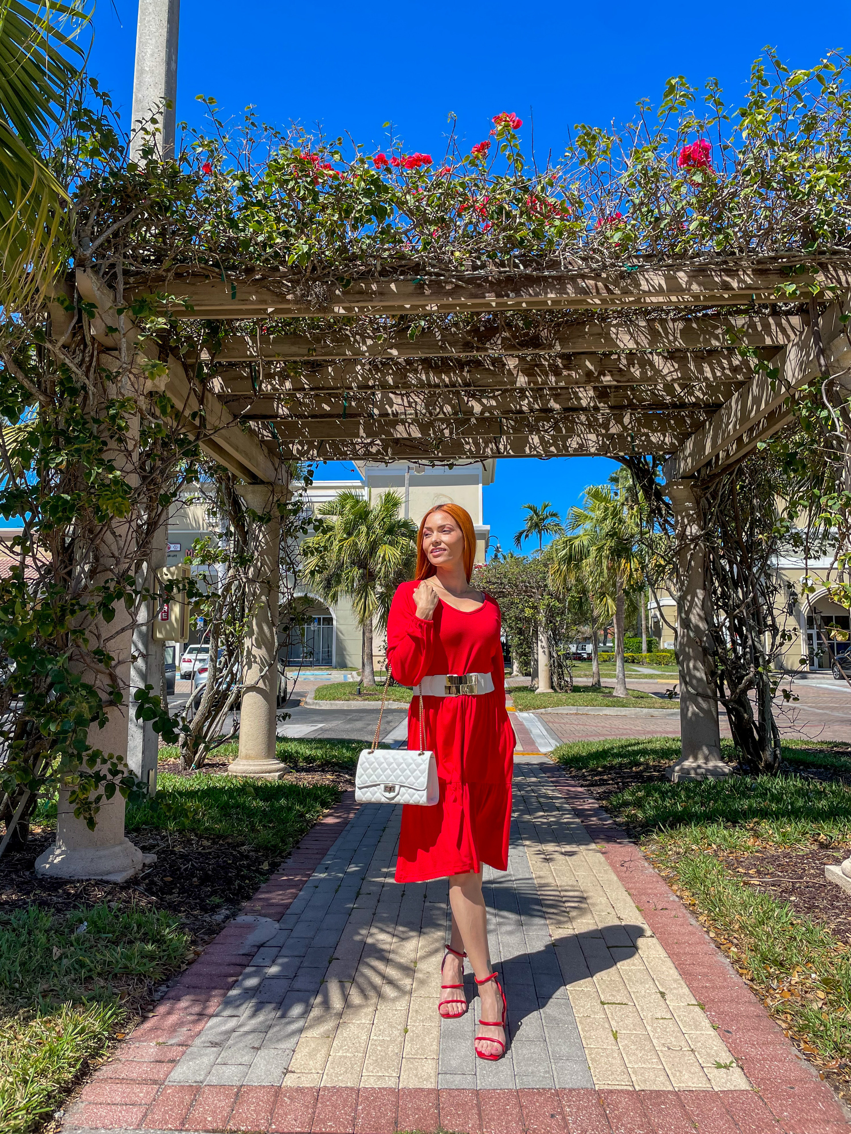 Love this dress for those not warm but also not cold spring days. It has pockets, long sleeves and the bottom is pretty flowy.  Wearing size small and it's TTS. Matched it with a pair of comfy chunky heels, a belt and a small clutch. 

#LTKFindsUnder50 #LTKPetite #LTKStyleTip