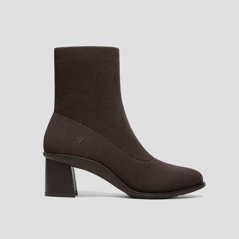 Almond-Toe Running Heel Boots (Amanda) | VIVAIA