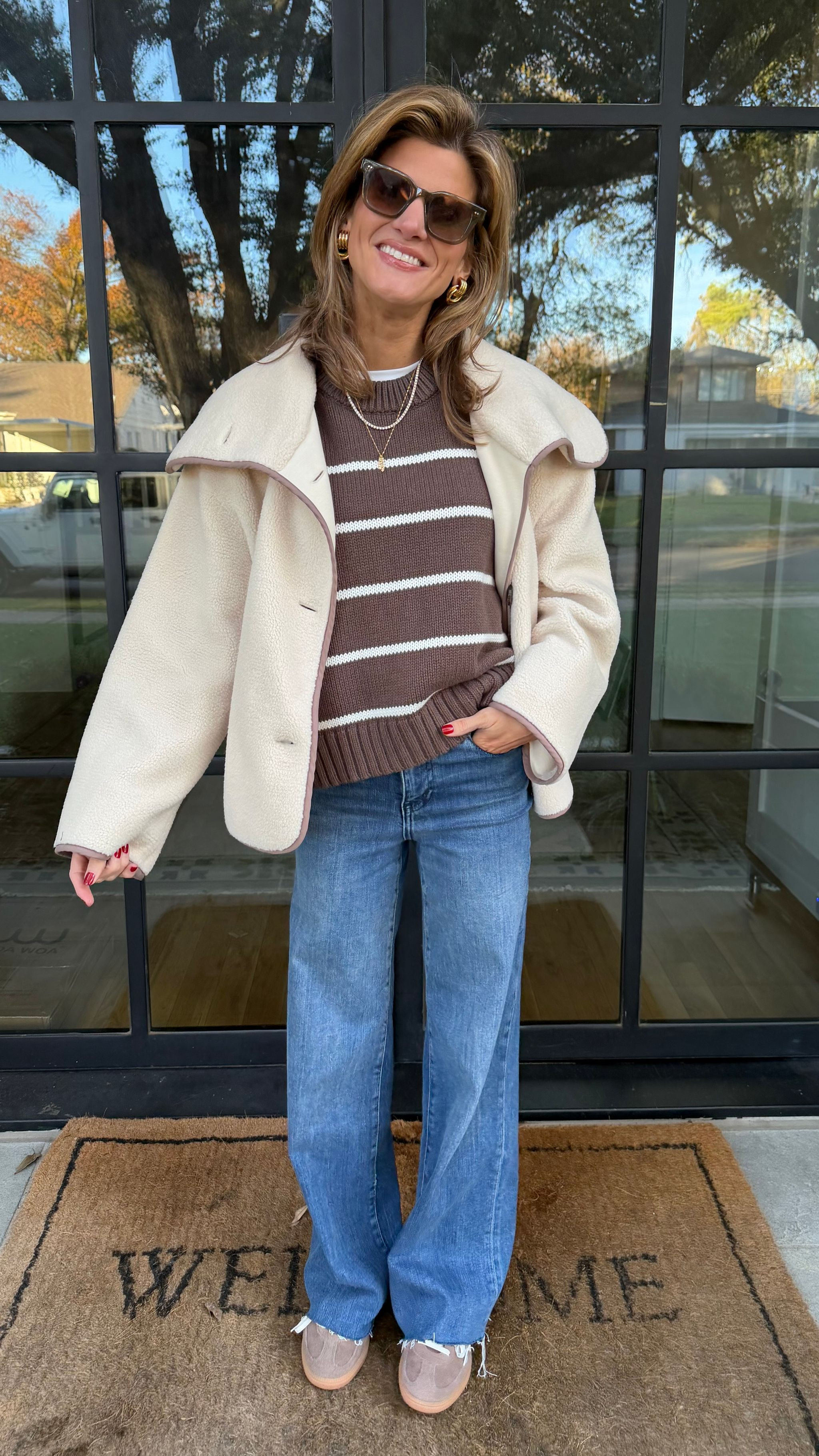 My favorite wide leg jeans when I want to be comfortable (TTS). Wearing XS in quince striped sweater and varley jacket  

 