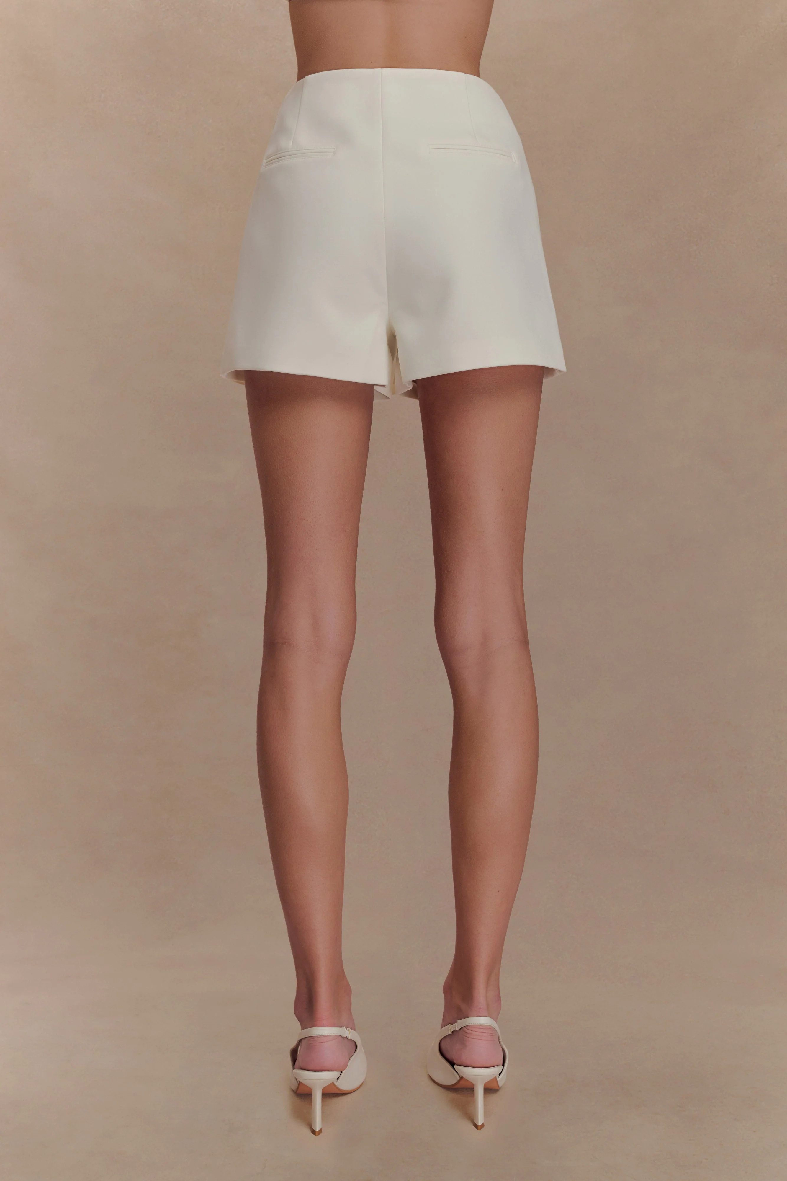Alix Suiting Mini Skort - Ivory | MESHKI US