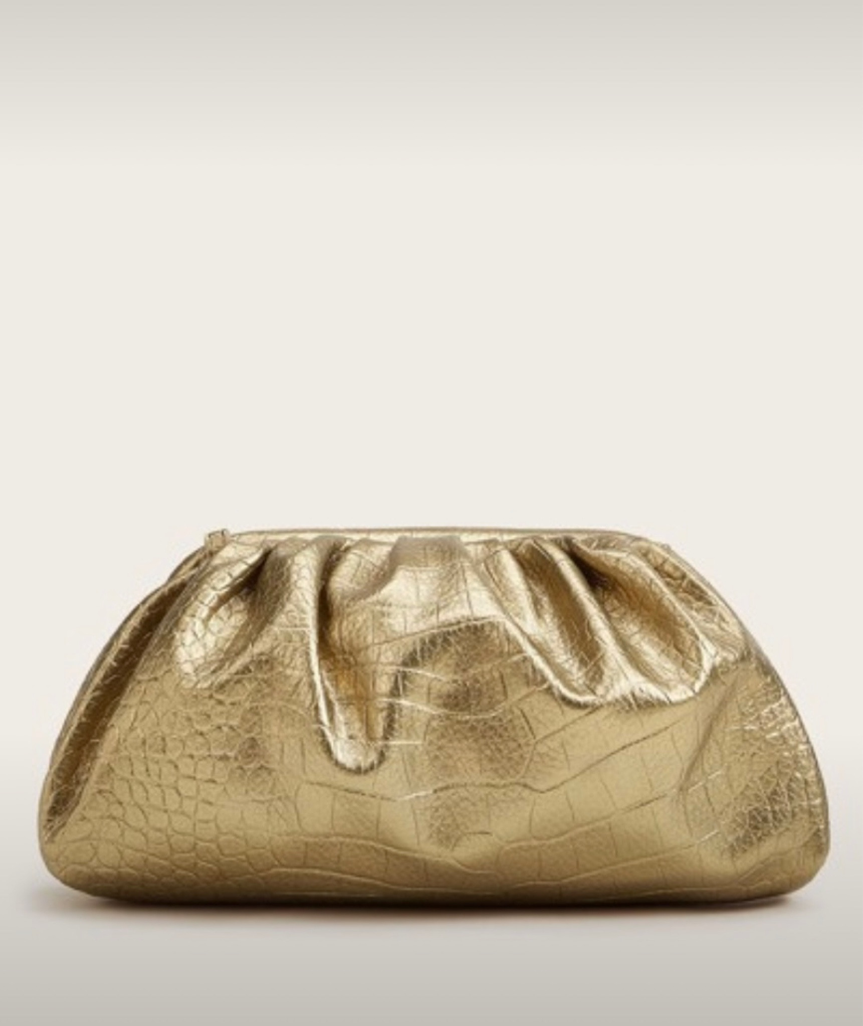 Faux Croc bag, can be worn as a clutch or with the strap

#LTKitbag #LTKFind #LTKunder50