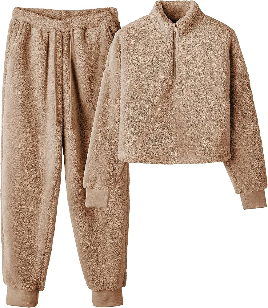 Womens Winter Pajamas Sets Soft Comfy Fleece Pullover Sherpa Pants Fuzzy 2 Piece Pjs Set Cute War... | Amazon (US)