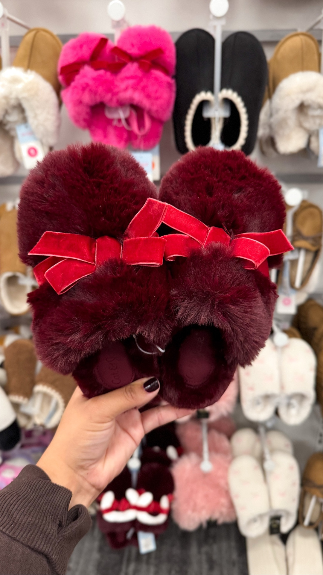 slippers now online 

target finds, target kids 

#LTKShoeCrush #LTKKids