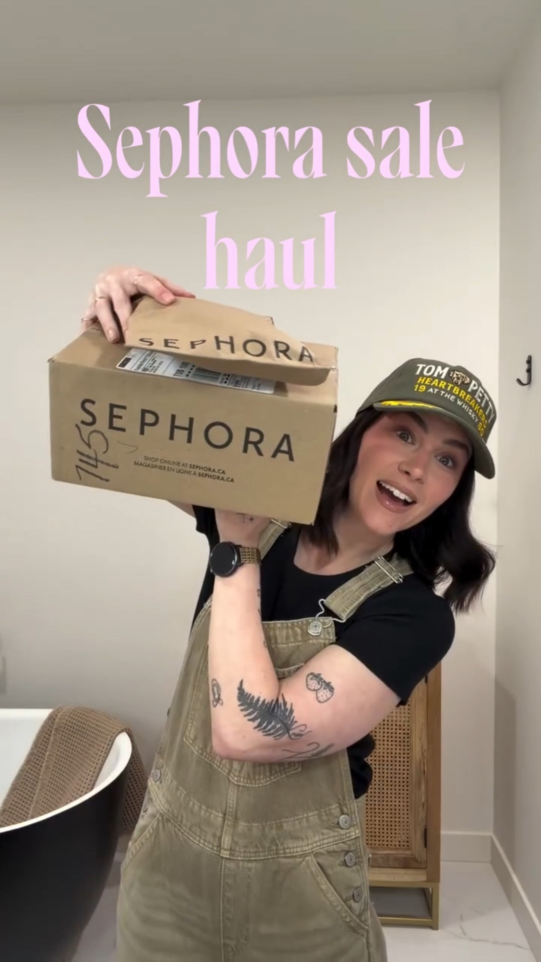 Nothin revs my engine quite like a @sephoracanada haul!
Here’s everything I picked up during the sale!
Don’t worry- you can still shop until the 20th! Not me though, I’m cut off. 
I’ll link everything in my LTK 🫶

Skincare routine I mentioned @beieyou  code TESS to save 10%

@soldejaneiro 
@anastasiabeverlyhills 
@lancomeofficial 
@toofaced 
@drjart 
@rarebeauty
@valentino.beauty
@hungvanngobeauty
@summerfridays 


#LTKcanada #LTKbeauty #LTKsale