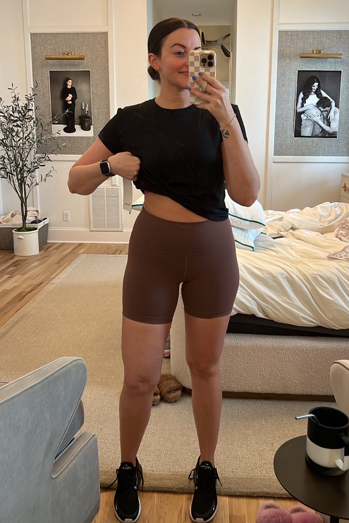 My favorite biker shorts for training. Great compression and don’t ride up! Lululemon 6” Wunder Train in size 8

#LTKcurves #LTKFind #LTKFitness