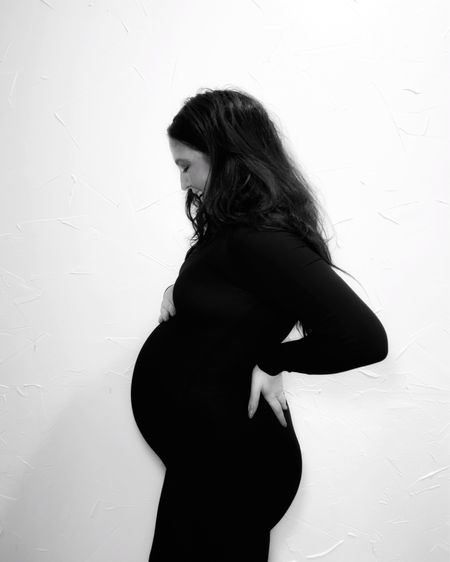 Dress // small

Bump
Pregnant
Family photos 
Black dress
Maxi
Winter
Photoshoot
Amazon

#LTKbump #LTKHoliday #LTKfindsunder50