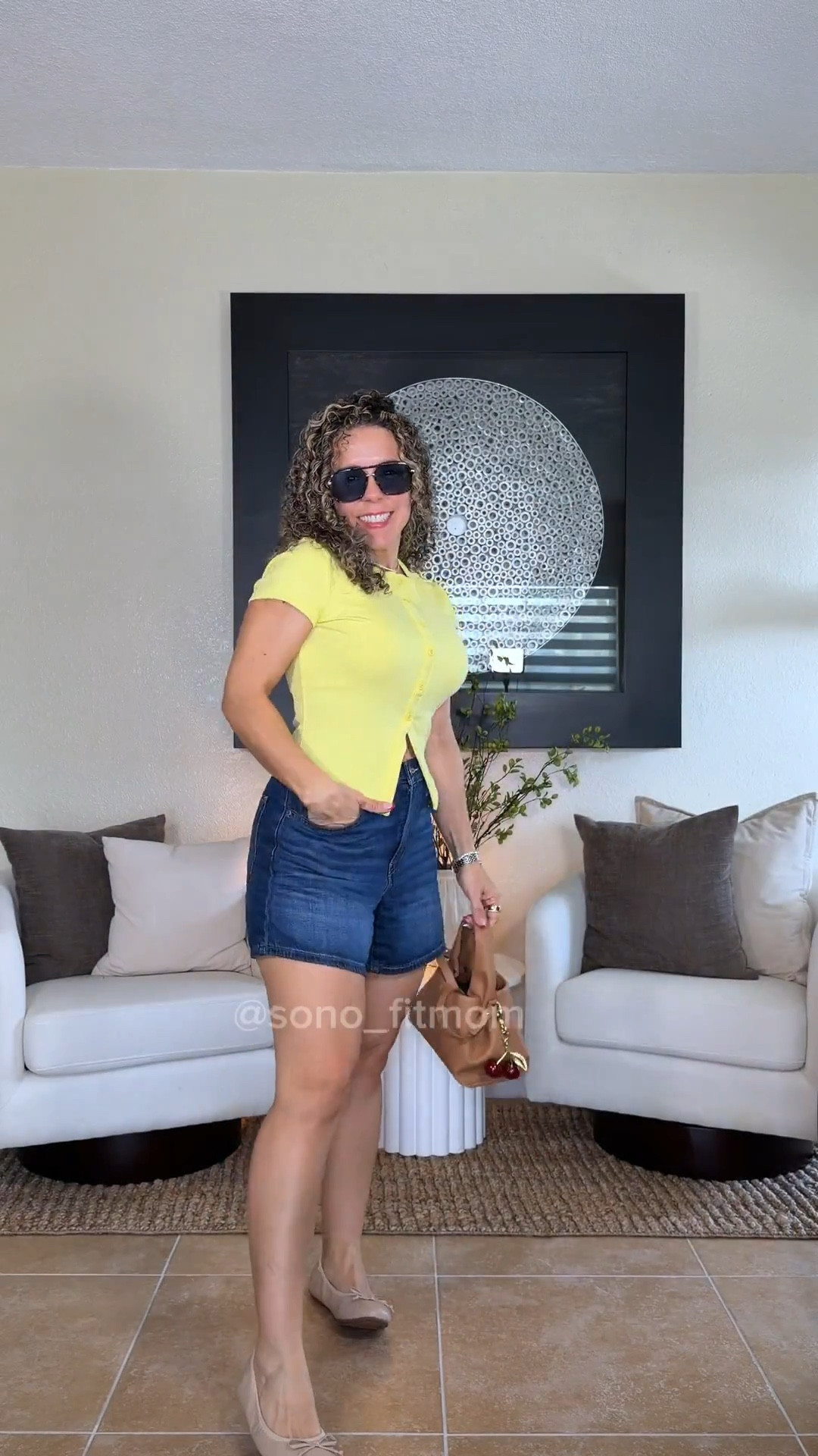 Me encantaron , los puedo combinar con jeans o con pantalones más clásicos ufff los amé, son elastizados y los botones delante no se abren 😱. Estoy usando talla S peso 125 lbs y mido 5’02” como referencia

📌Comparte con tu amiga esta maravilla de tops con manguitas
📌También te dejo los detalles en mi Amazon storefront en la lista de Marzo
 

 

#LTKgrwm #LTKvlog #LTKU