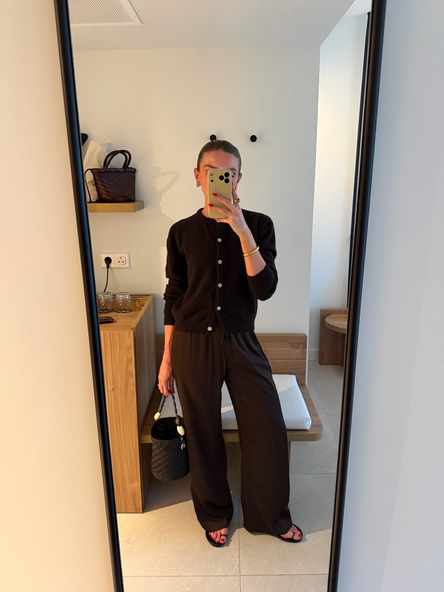 Brown Cardigan, exact is from The Gather
Similar linked
Abercrombie brown satin trousers, I wear the 25Long & I’m 5ft 6
Sensi Studio bag
Ancient Greek sandals