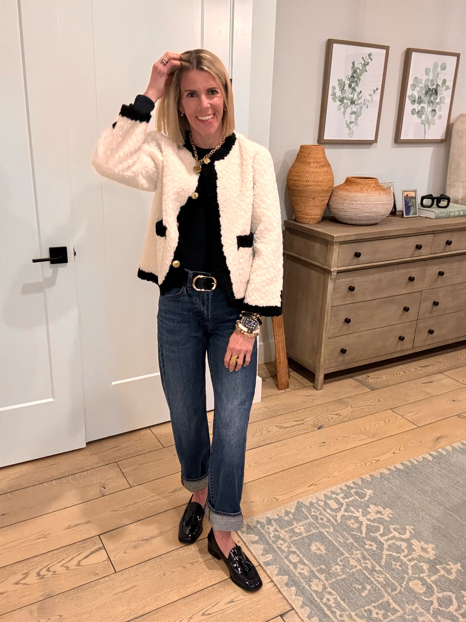 Easy * effortless * elevated. Such a cozy look but elevated with pops of gold and patent loafers 🖤

#LTKOver40 #LTKWorkwear #LTKStyleTip