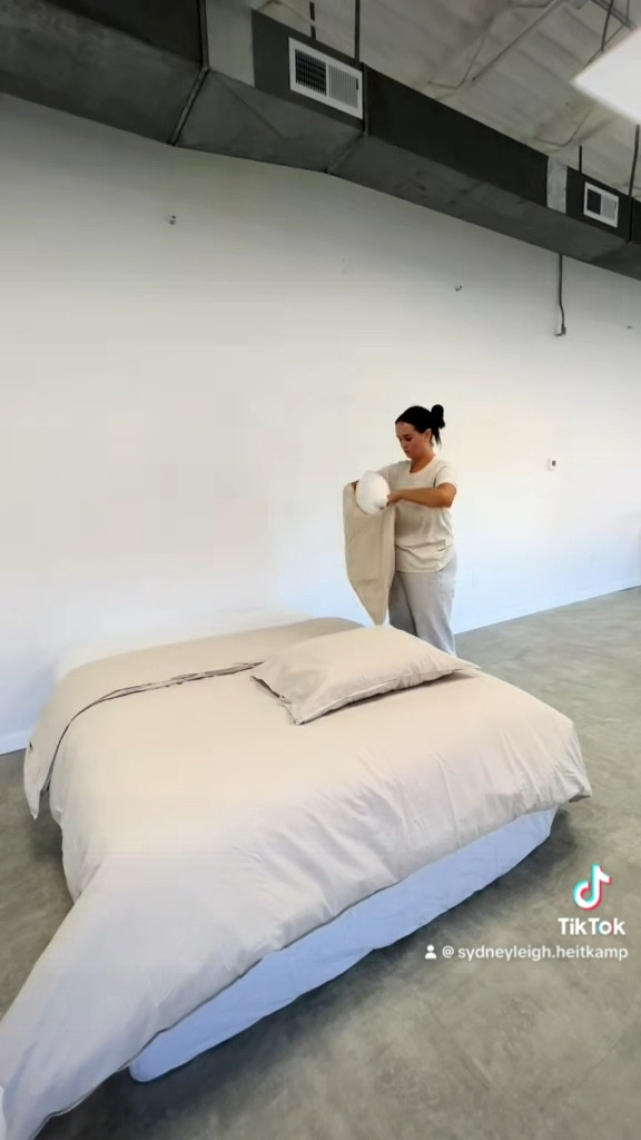 Photography studio set up 

#LTKhome #LTKwedding #LTKSeasonal