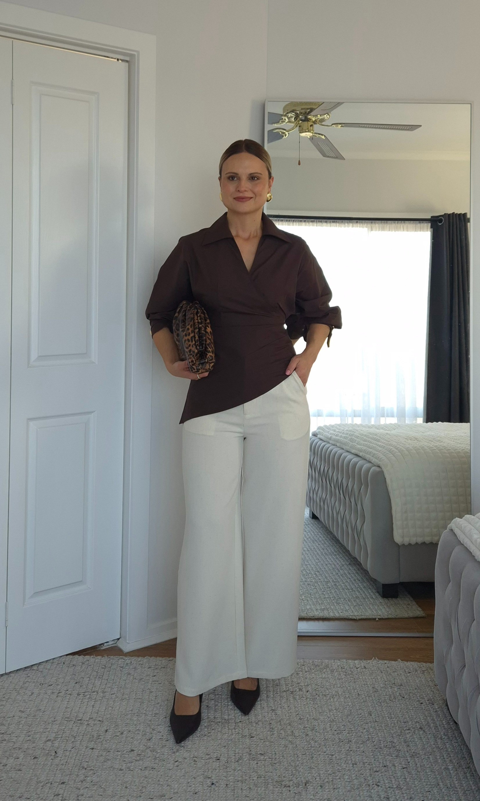 An asymmetrical top, because the details make the look 🤎

#LTKworkwear #LTKstyletip #LTKautumn