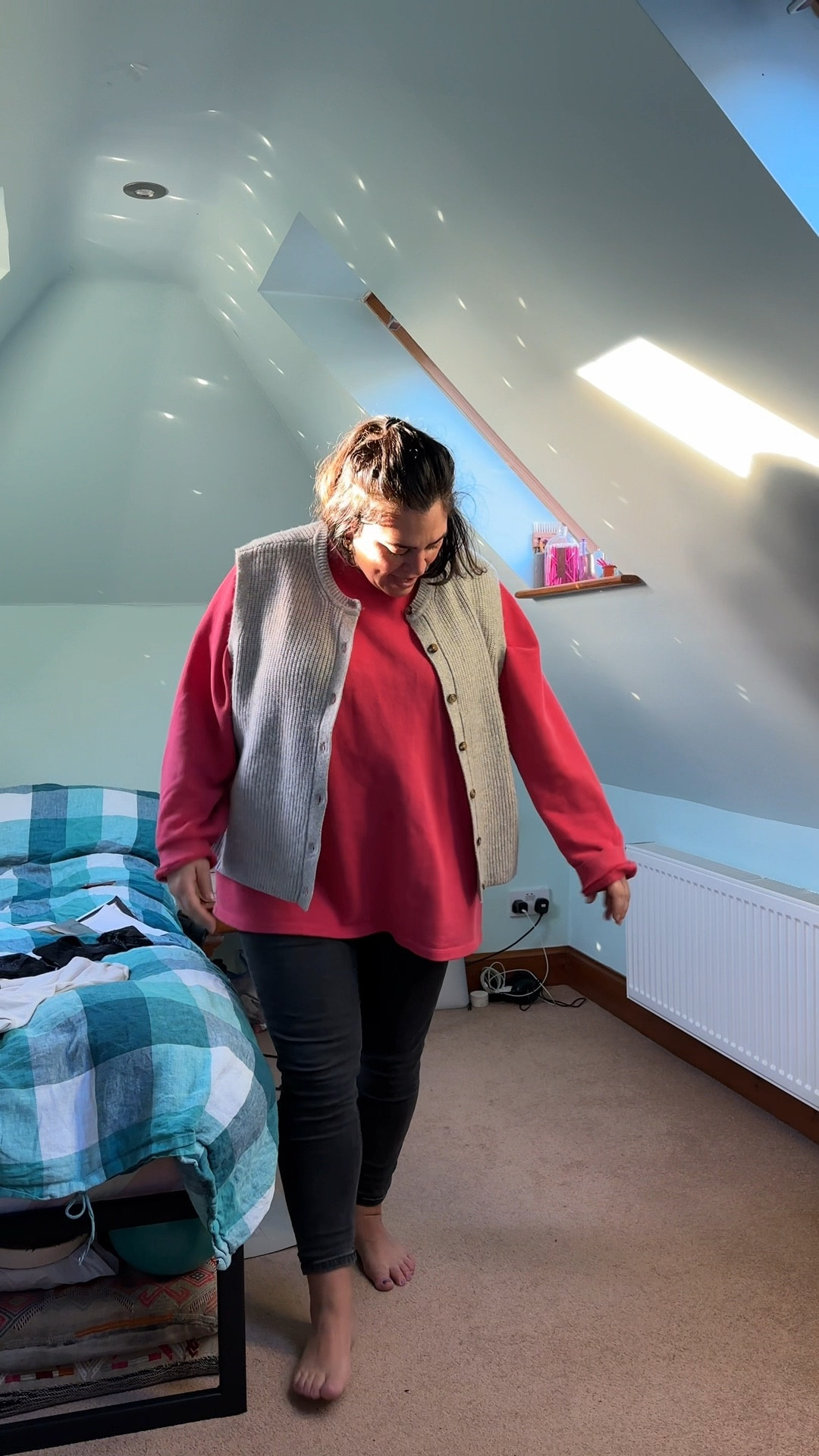 30 Winter Plus size Outfits Day 6
Marks & Spencer’s per una skinny black jeans size 16 // H&M classic white t size l // Hush jumper size xl // Marks & Spencer’s Greg waistcoat size l

#LTKplussize #LTKcurves #LTKmidsize