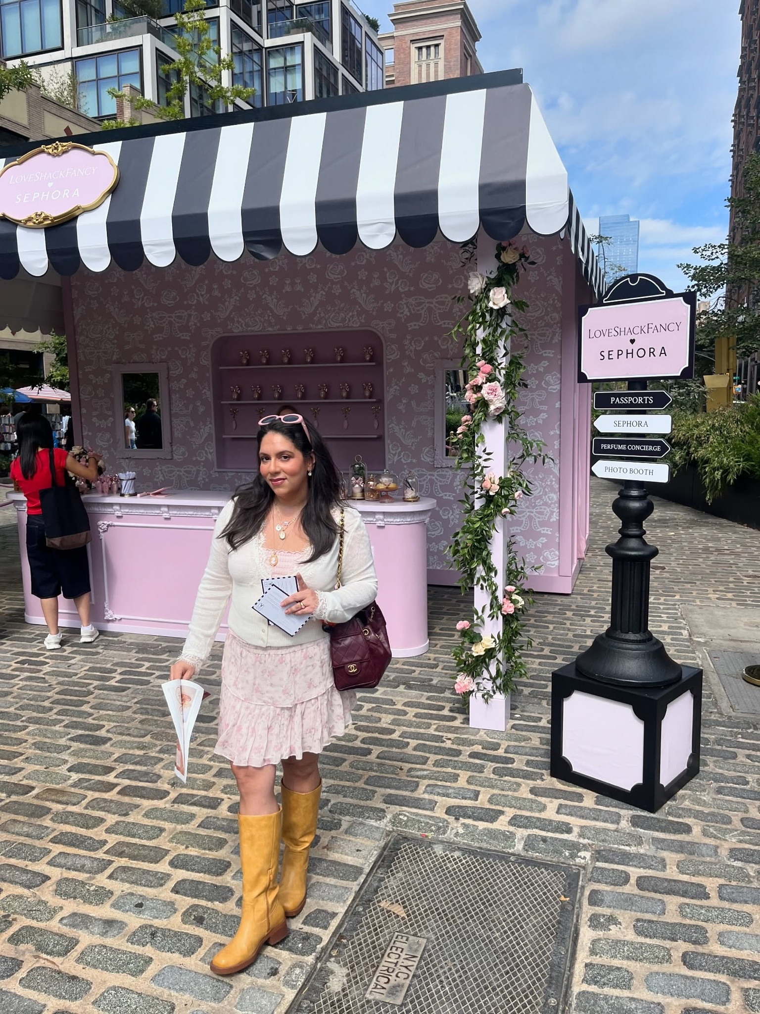 Just a girly Parisian @loveshackfancy @sephora Pop up in Chelsea 🎀🍨💖🩰🧁👸🏻

I got the travel
Size it’s delicious Amber and Vanilla it’s so dreamy 🧁💖🥐🎀

#LTKdayinmylife #LTKselfcare #LTKmomlife