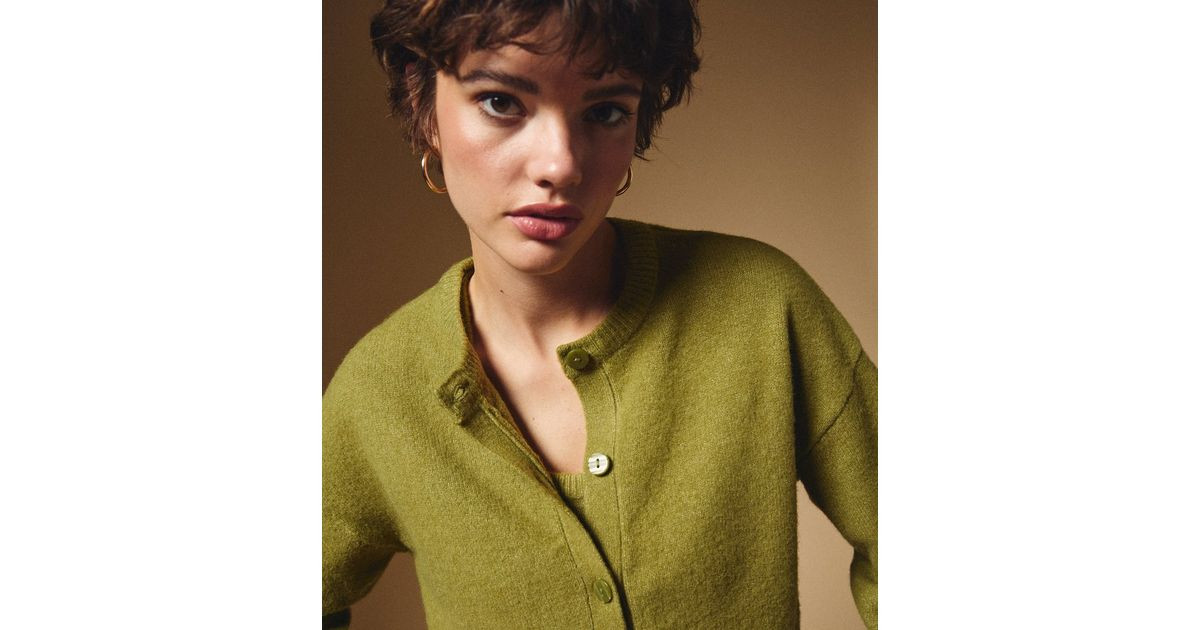 Green Crew Neck Knit Cardigan | New Look | New Look (UK)