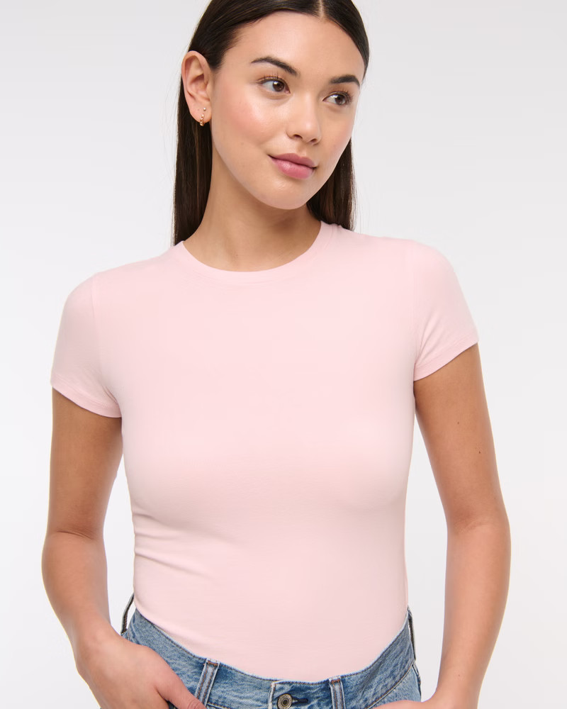 Women's Essential Tuckable Baby Tee | Women's Tops | Abercrombie.com | Abercrombie & Fitch (US)