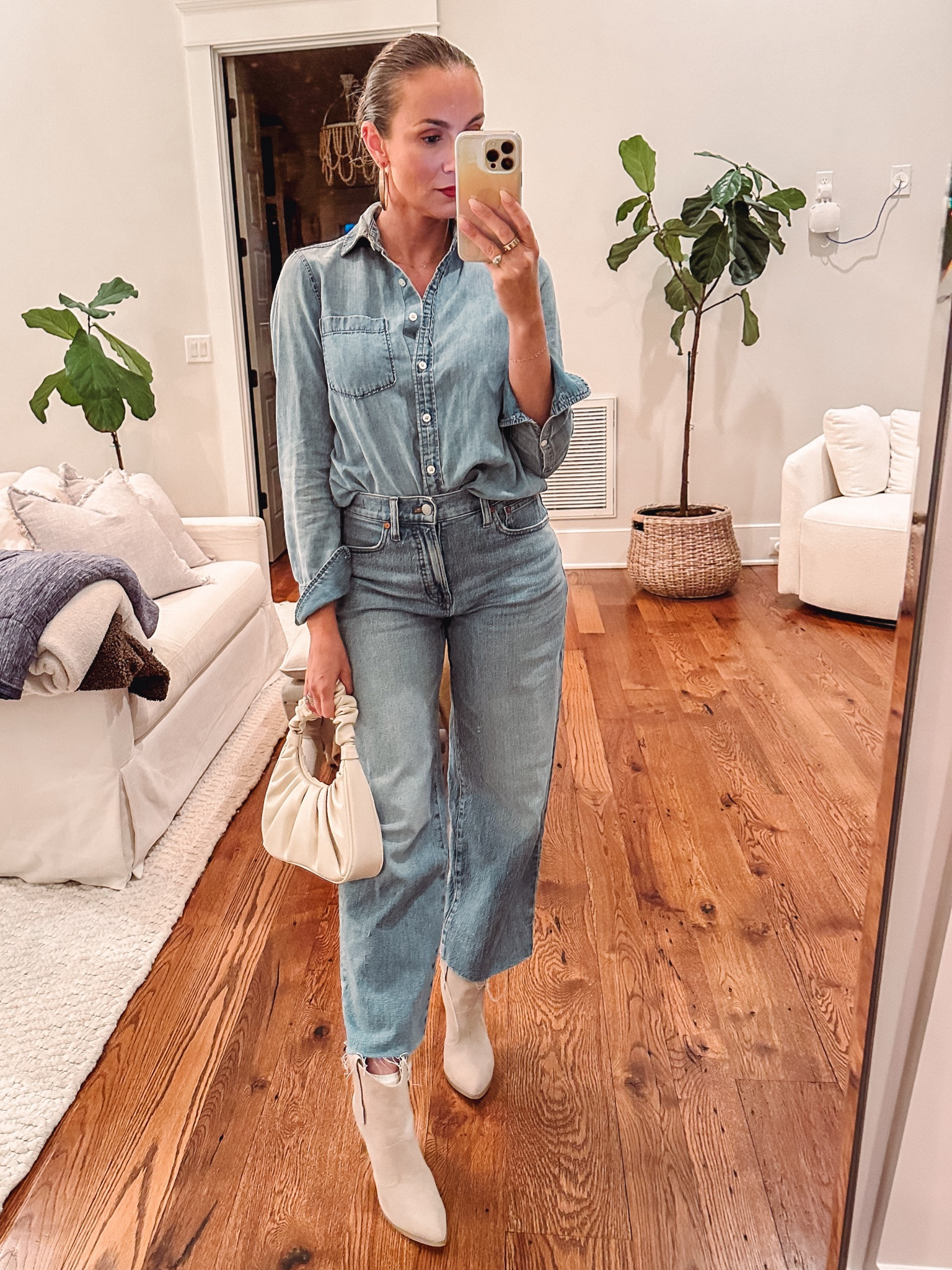 Nashville date night wearing denim on denim. Amazon handbag. Perfect springtime look. Chambray shirt is on sale!

#LTKfindsunder100 #LTKsalealert 

#LTKSeasonal
