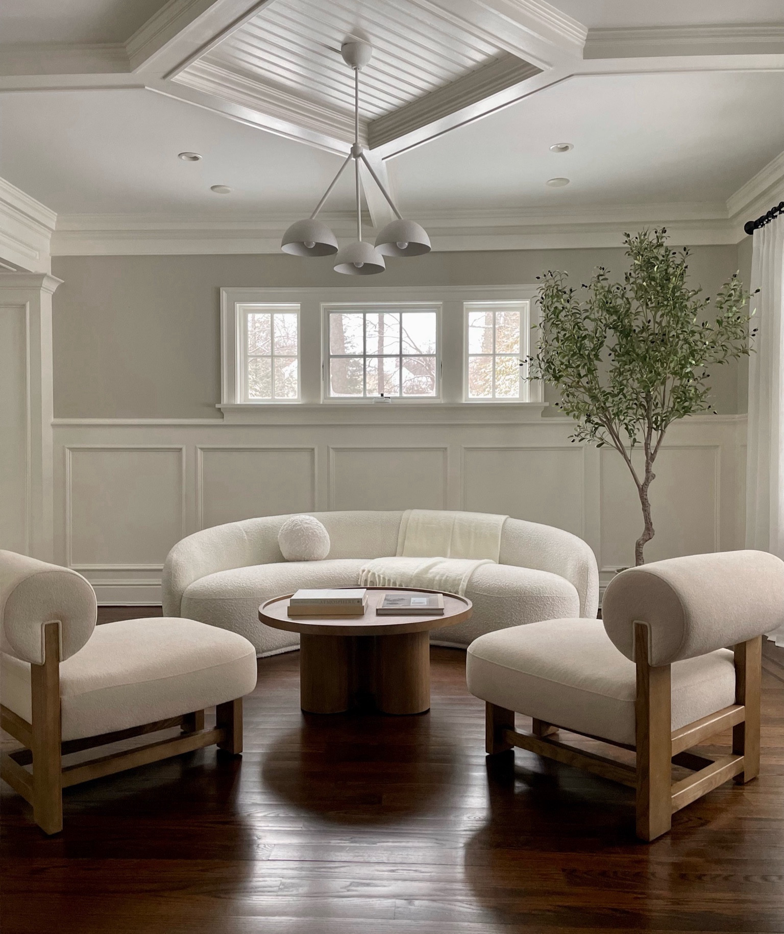 Shop my living room

#LTKfamily #LTKhome #LTKstyletip