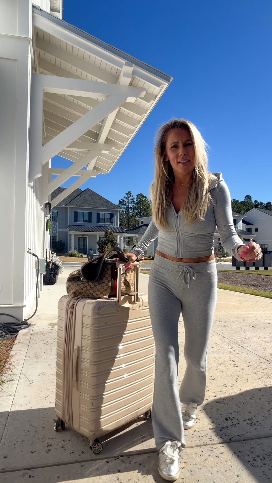 Travel ootd! Love the set from Alo!

#LTKTravel #LTKdayinmylife #LTKootd