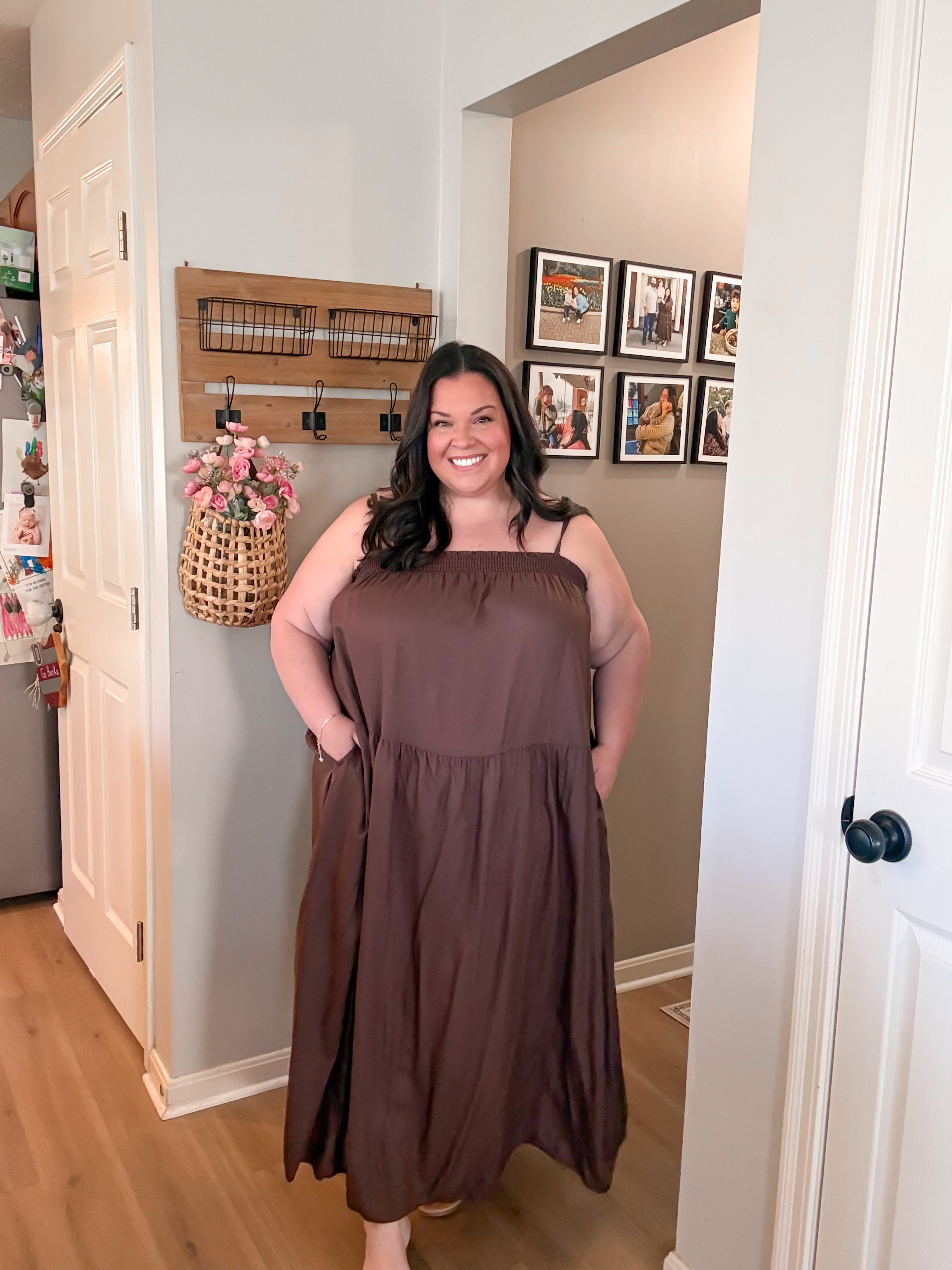 This one is SO easy to throw on and go!🤎👏🏼 LOVE this dress!

Spring, summer, dress, plus size fashion, old navyy 


#LTKSeasonal #LTKPlusSize #LTKootd