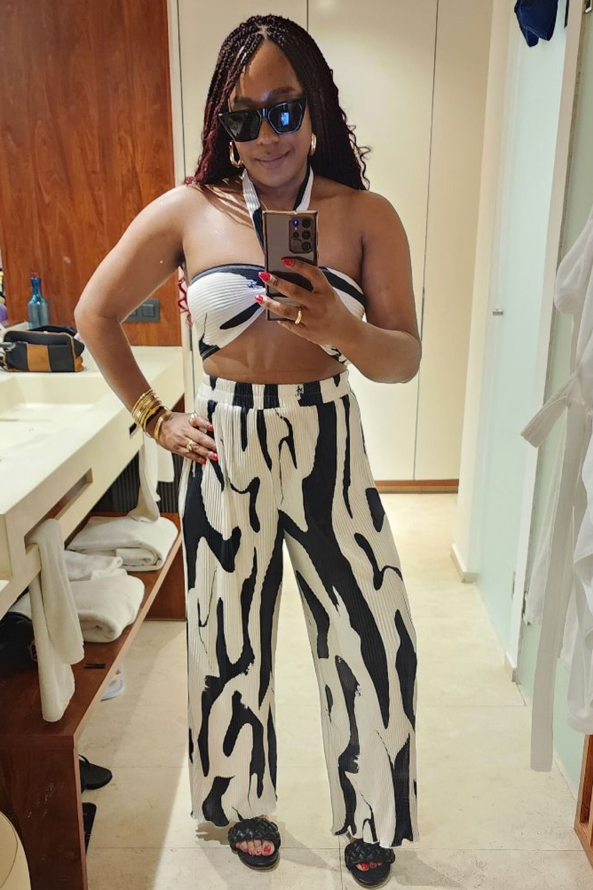 I love this Amazon Two piece set!  It is light weight and comfortable.



#LTKstyletip #LTKmidsize #LTKtravel