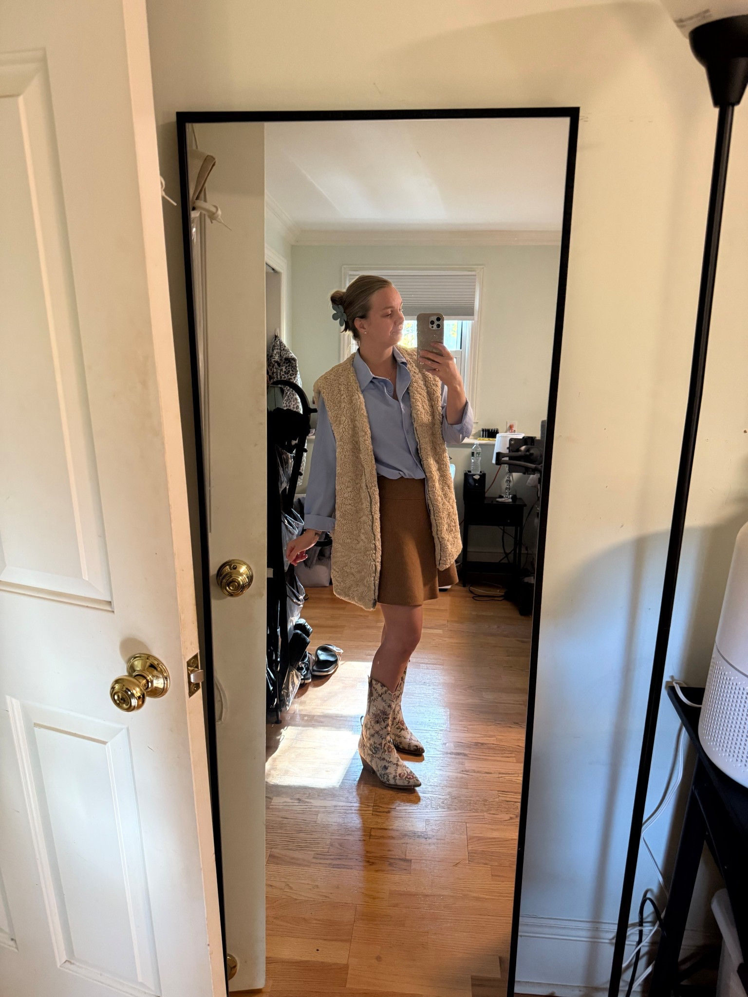 Fall outfit with sweater skirt, Sherpa vest and fabric cowgirl boots floral 

#LTKFindsUnder100 #LTKSeasonal #LTKFindsUnder50