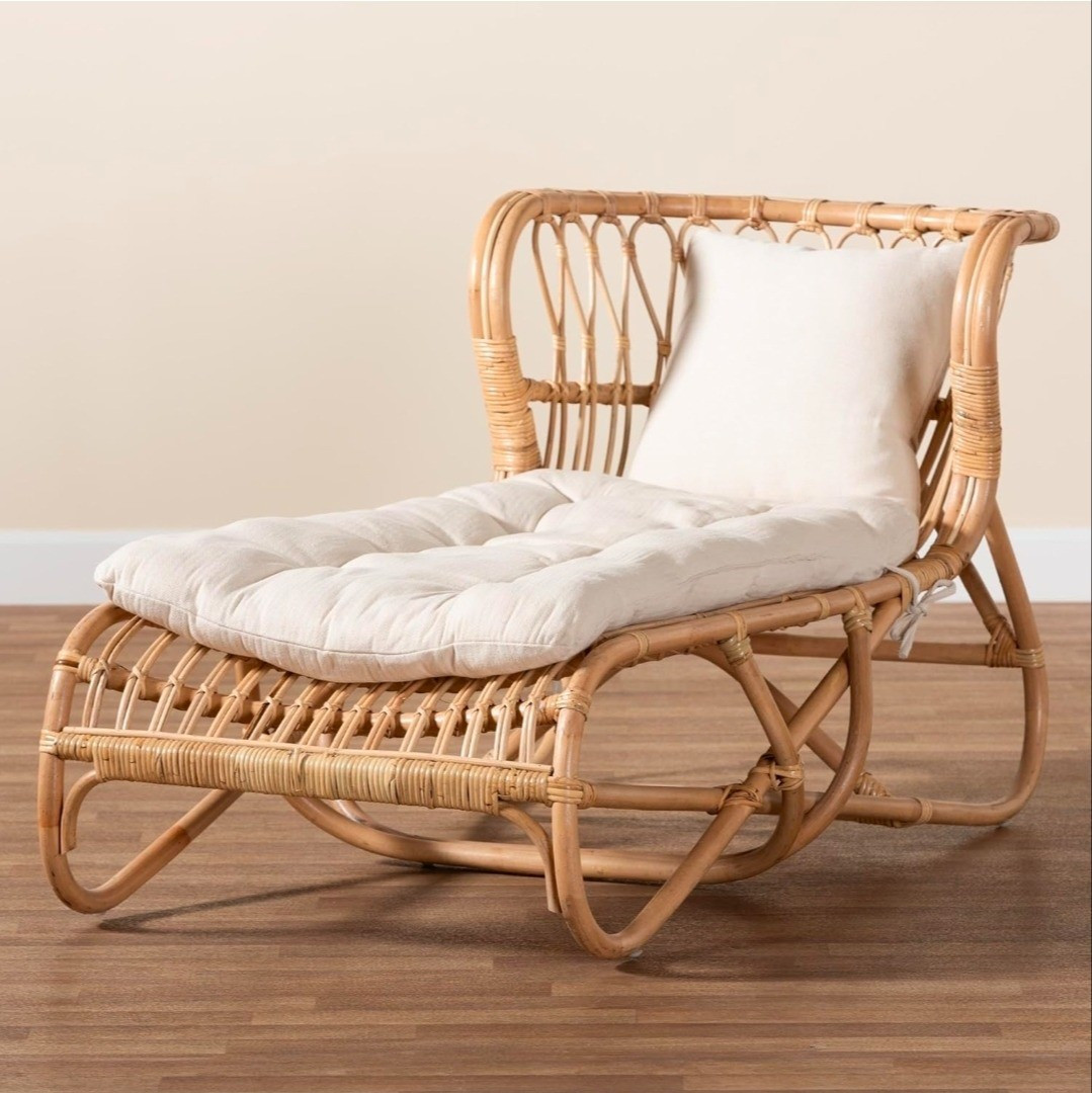 This lounge is begging for a good book, a peaceful moment, a good drink, some music, good friends, sunshine... memories... the good life!! 

#LTKdayinmylife #LTKmomlife #LTKHome