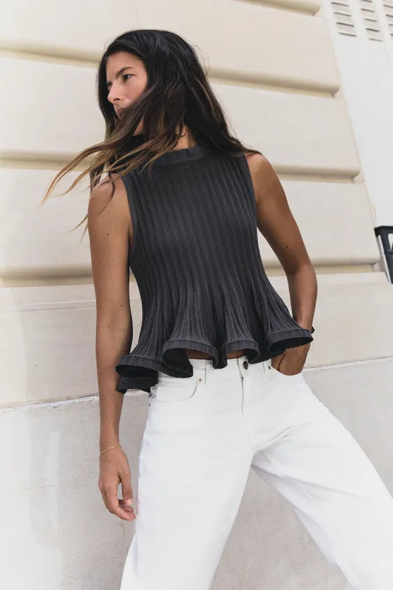 RIBBED TANK TOP WITH WAVY HEM | Zara US