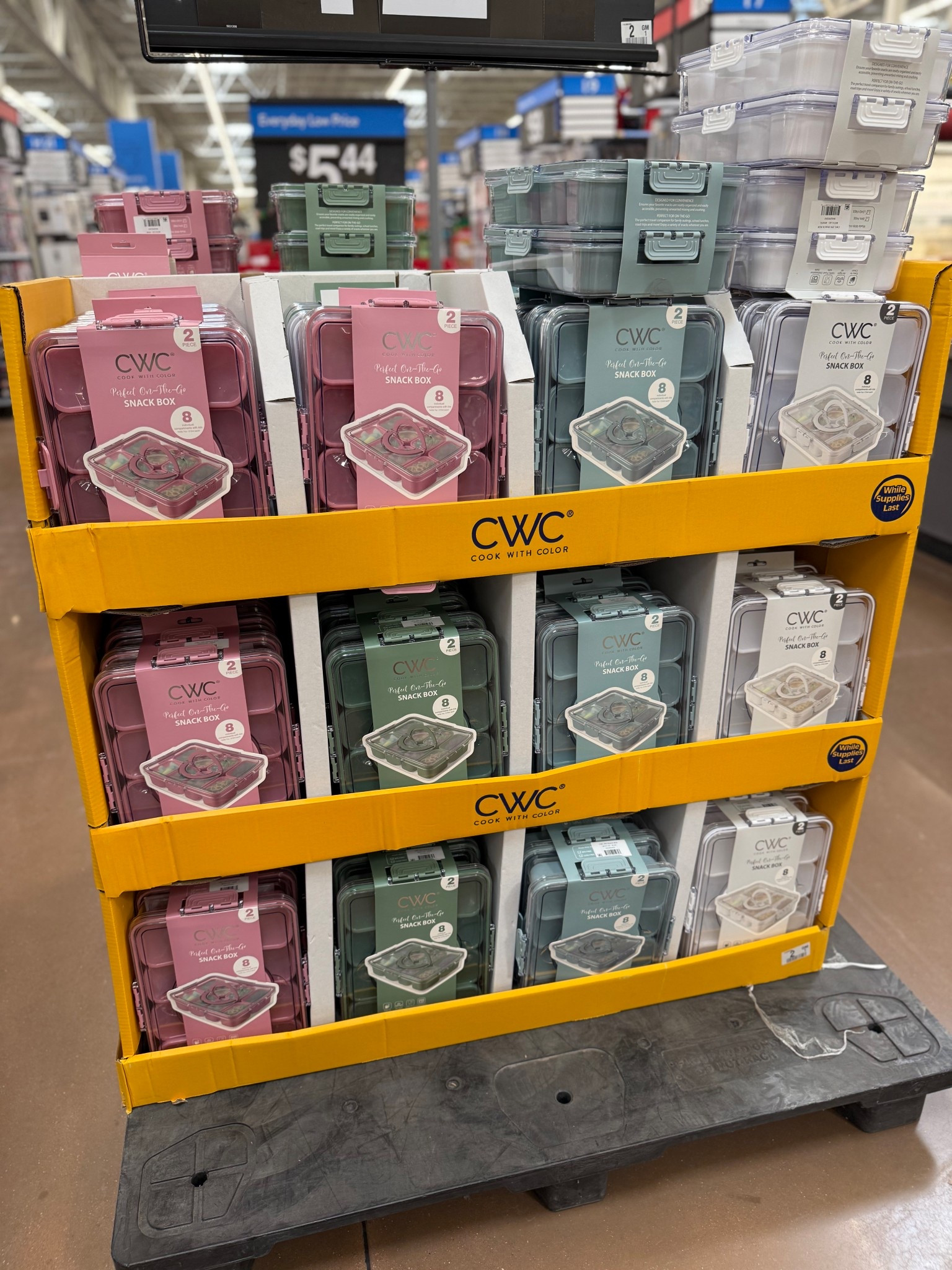 Such a score on these easily portable snack boxes, you get a two pack for this price! 

#LTKGiftGuide #LTKHoliday #LTKfoodie