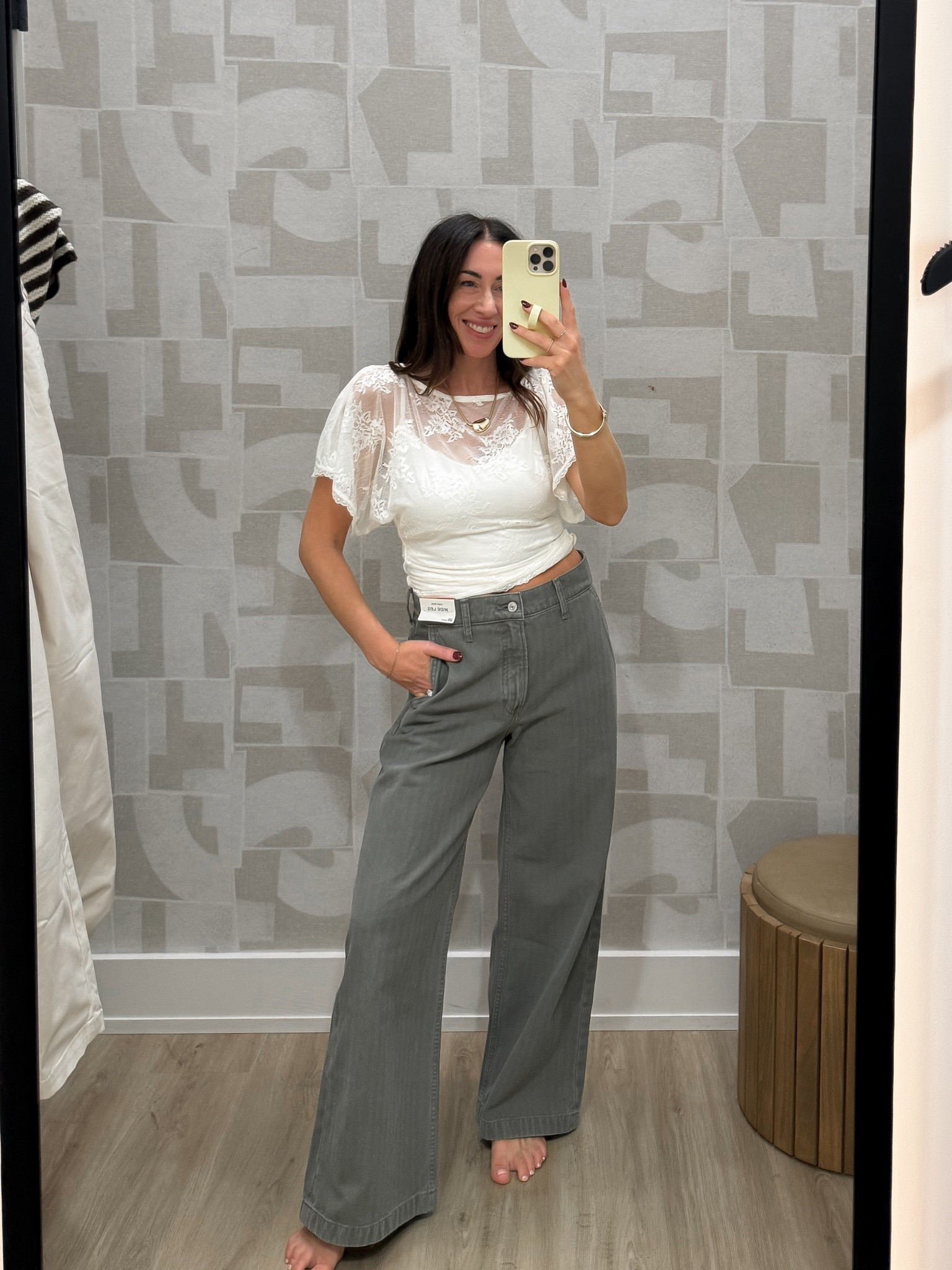 @abercrombie X LTK exclusive use AFLTK . Wearing XS in top and 25 in pants