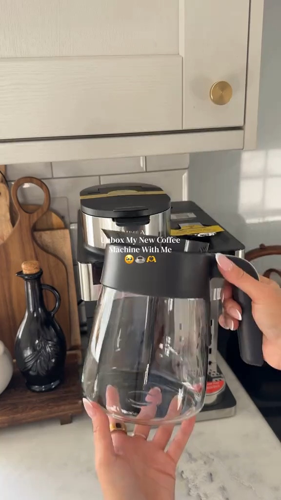 Unbox my new coffee machine with me from Ninja ☕️

#LTKhome #LTKunboxing #LTKuk