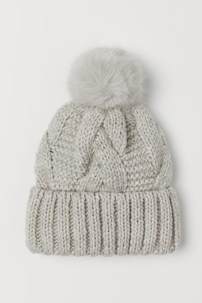 Light gray | H&M (US + CA)