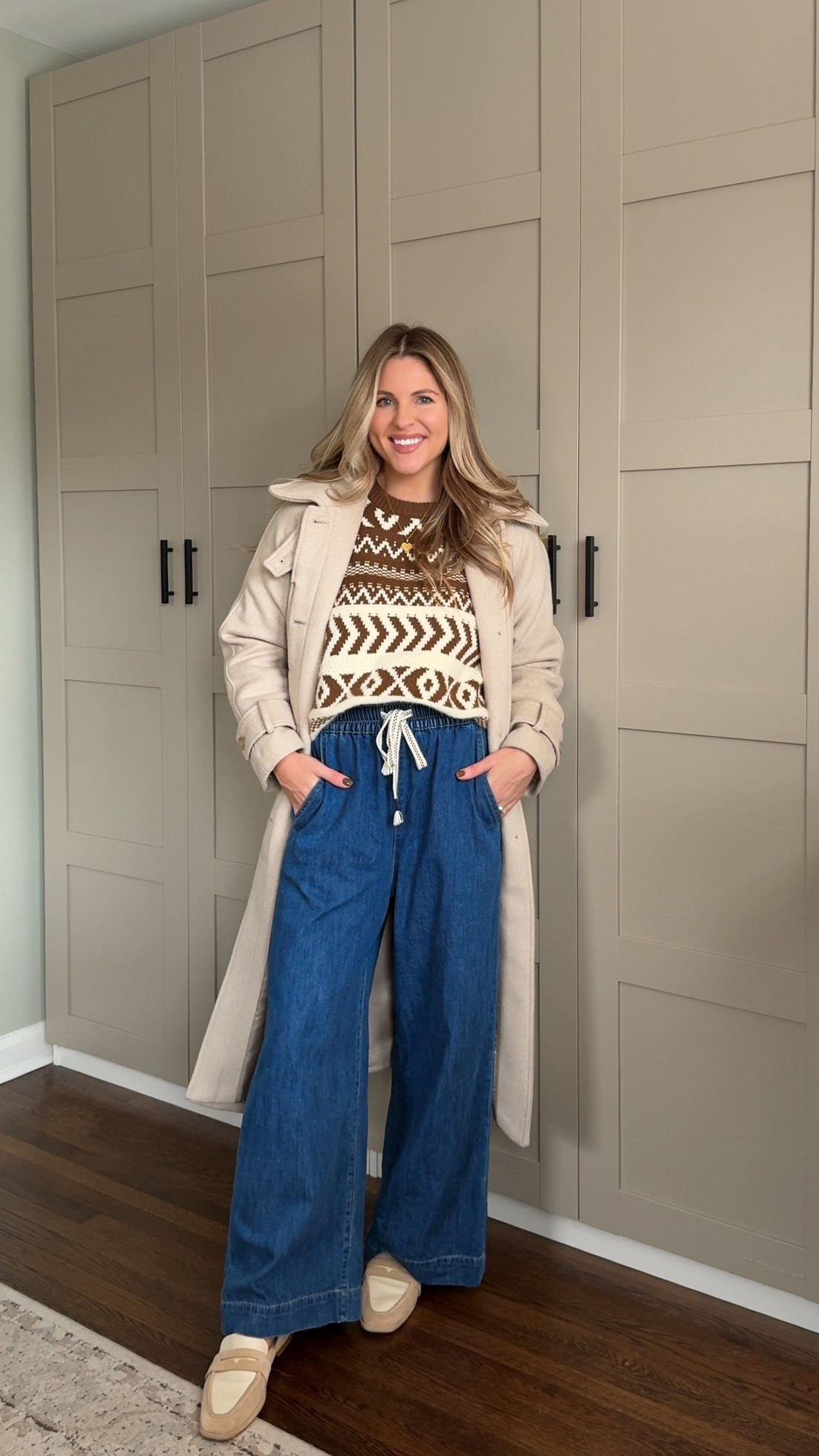 #sweaterstyle #sweaterweather #vici #thanksgivingoutfit #momstyle #momoutfit 