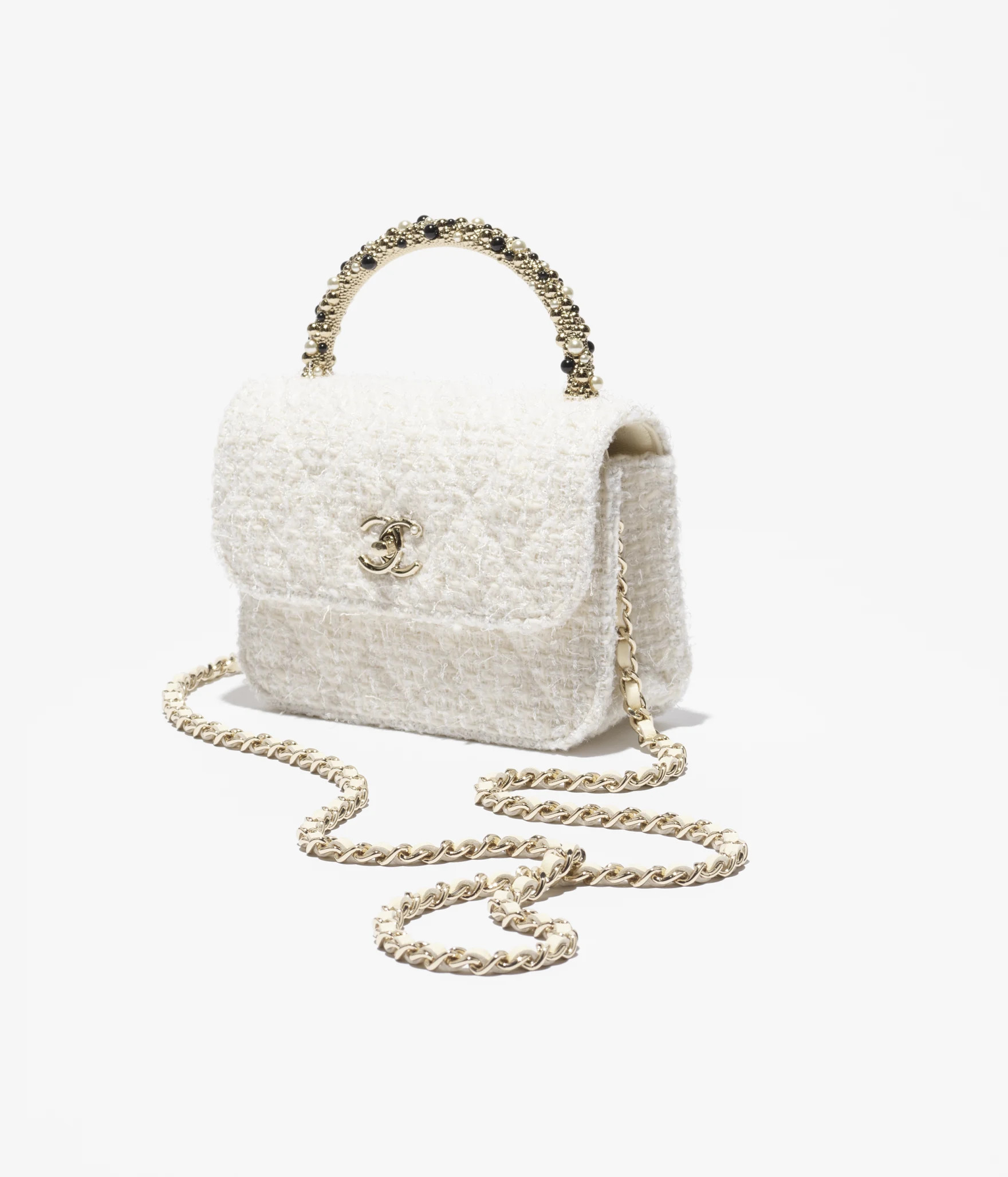Clutch with chain - Tweed, imitation pearls & gold-tone metal, ecru & white — Fashion | CHANEL | Chanel, Inc. (US)