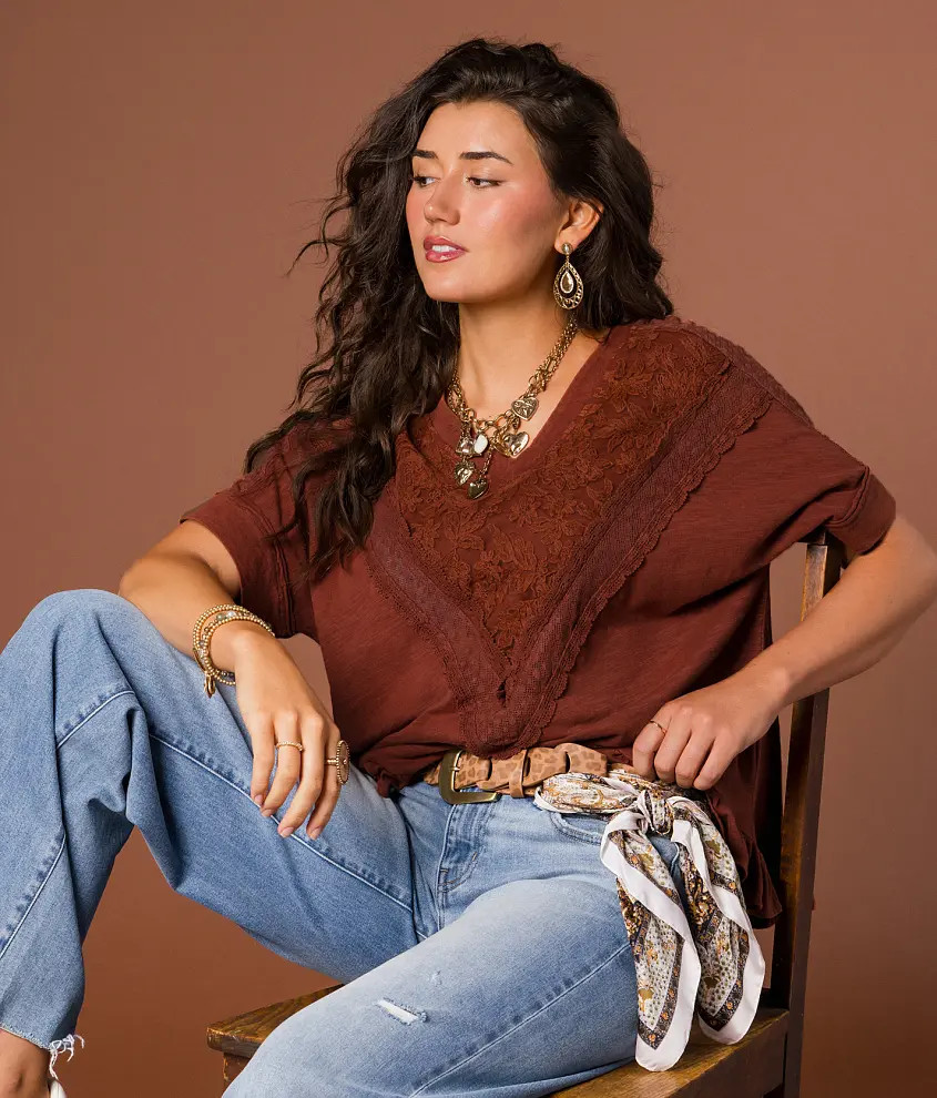 Floral Embroidered Ruffle Top | Buckle
