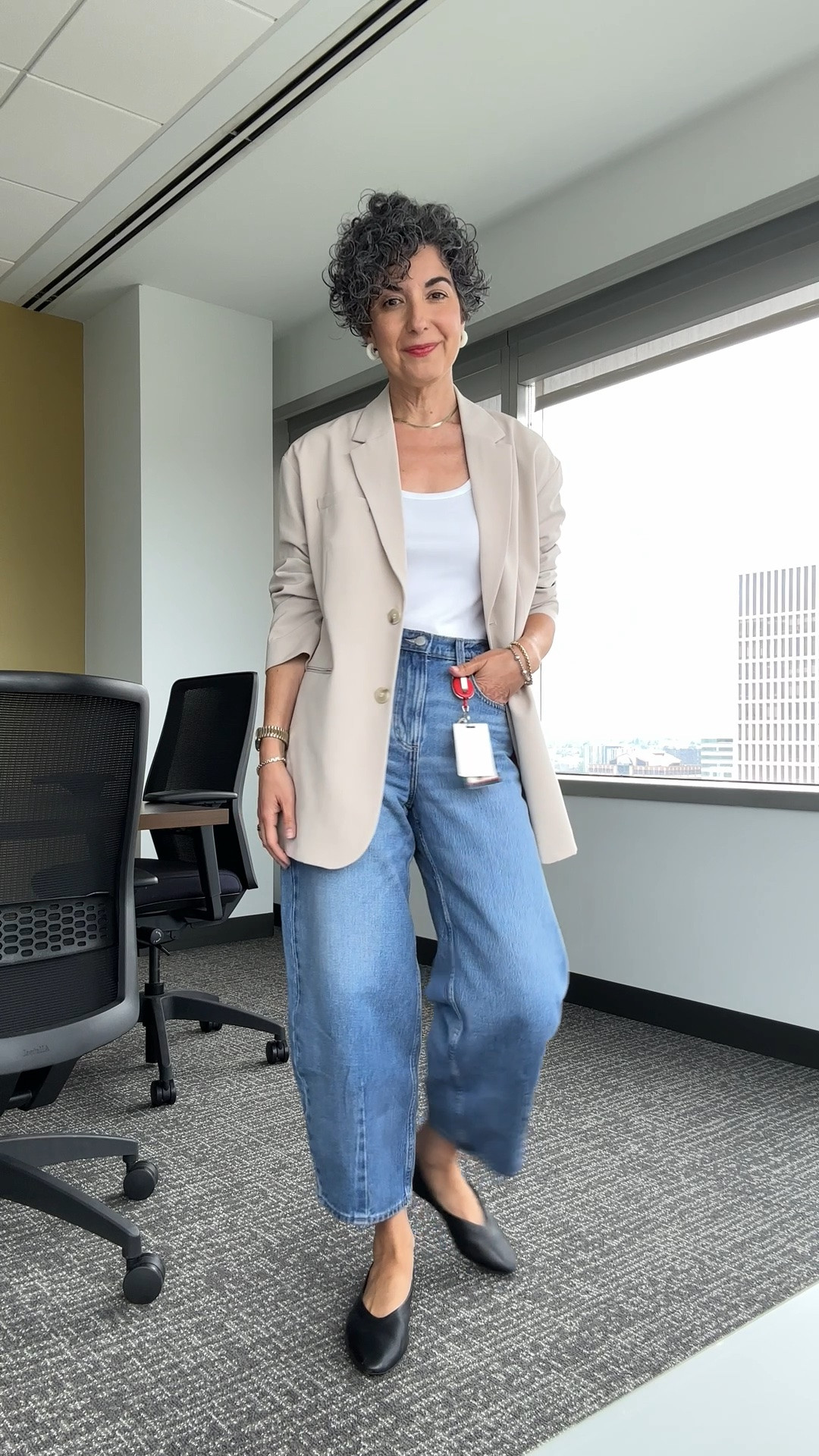 Tuesday OOTD - jacket is older, wearing a 4 in jeans (they run TTS). They are SO comfortable! Linked similar flats too!

#LTKootd #LTKgrwm
