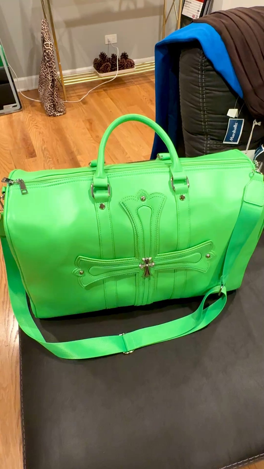 AKIRA She Different Duffel On sale for $34.95

#LTKItBag #LTKFindsUnder50 #LTKSaleAlert