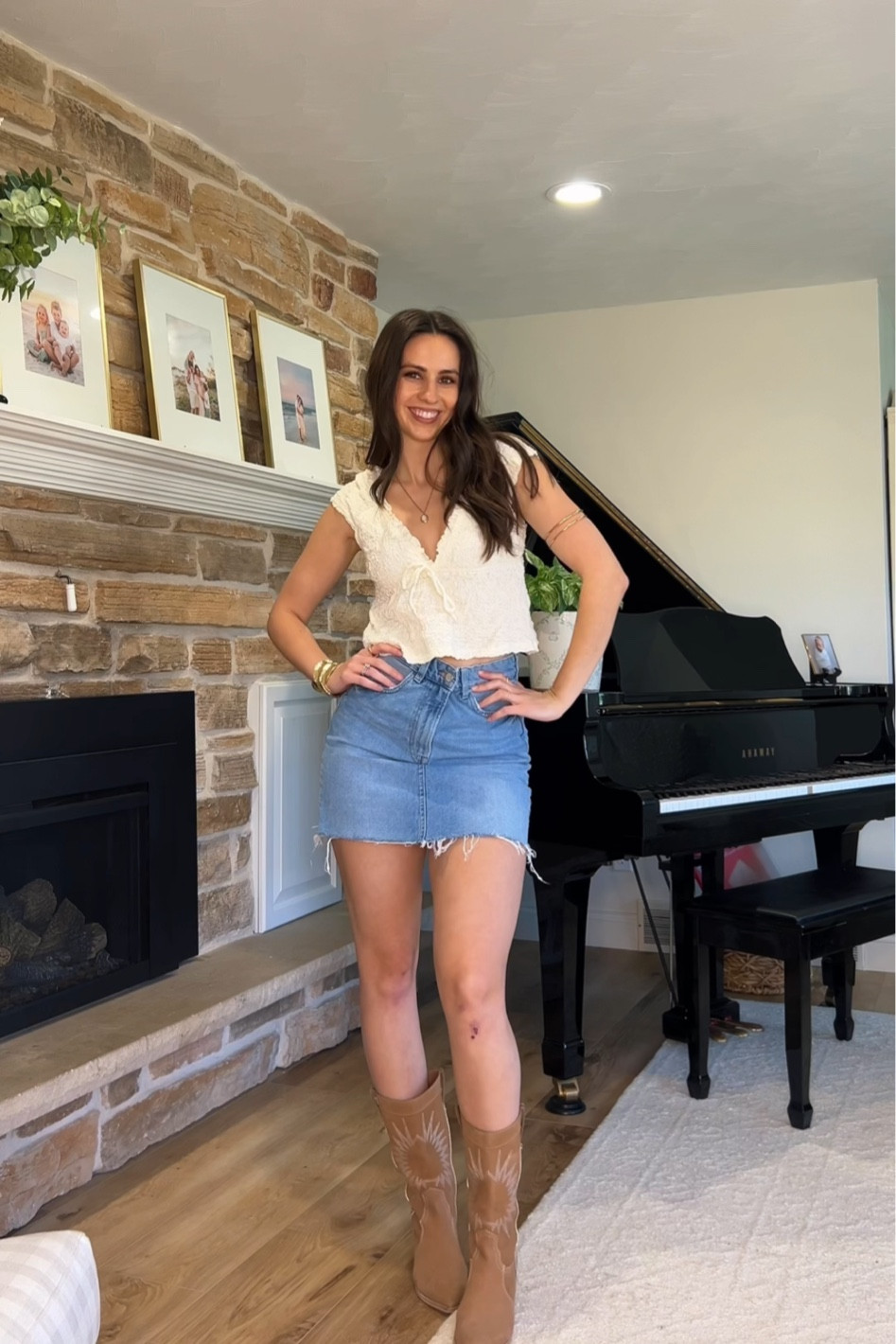 Cowgirl boots outfit, coastal cowgirl, spring outfit, denim skirt, denim mini skirt, spring fashionn

#LTKstyletip #LTKshoecrush #LTKSeasonal