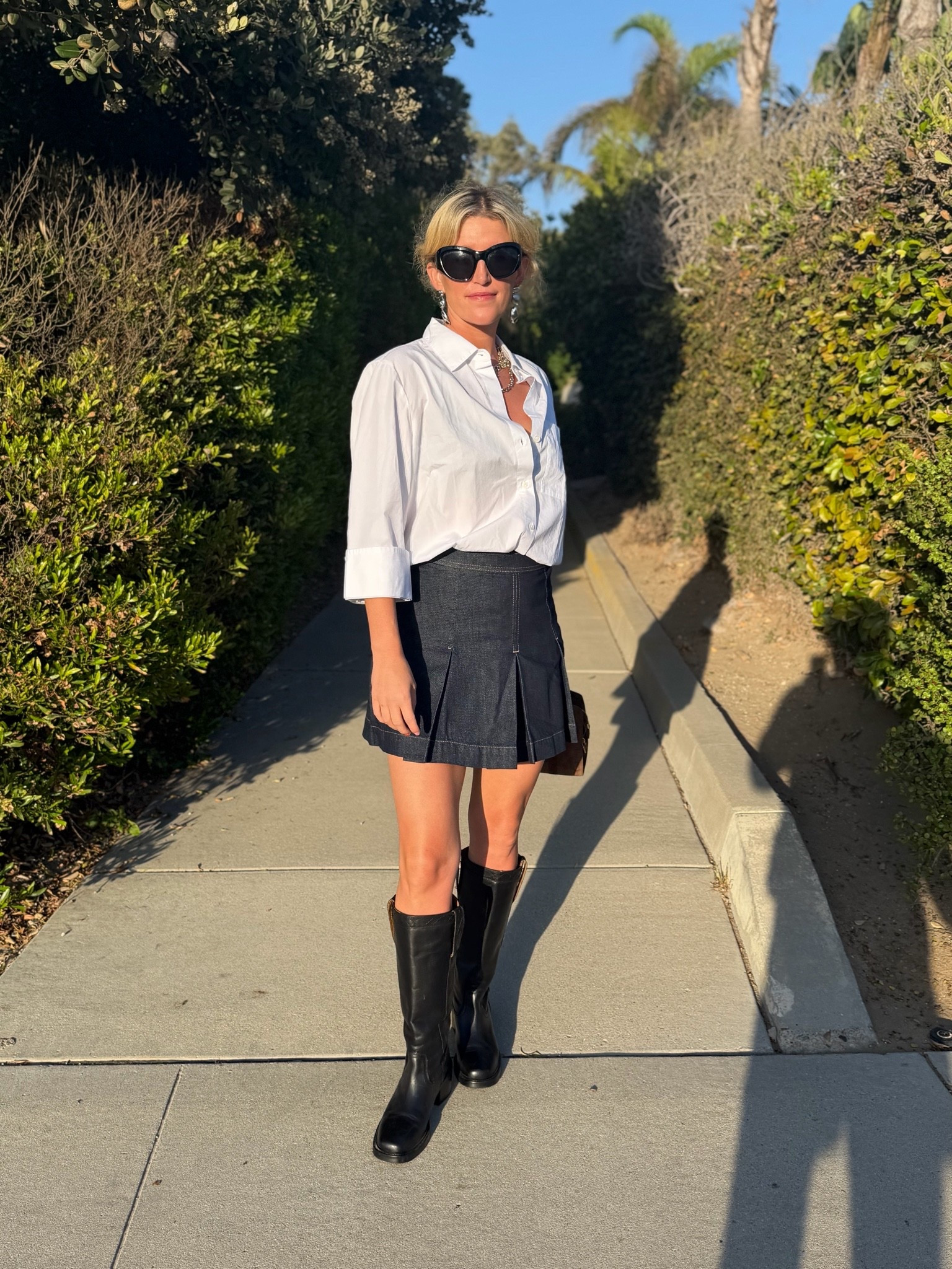 @madewell is having their insider sale 25% off the site. This denim skirt is perfect for fall and love the big rolled cuffs on this poplin shirt

#LTKootd #LTKgrwm #LTKSeasonal